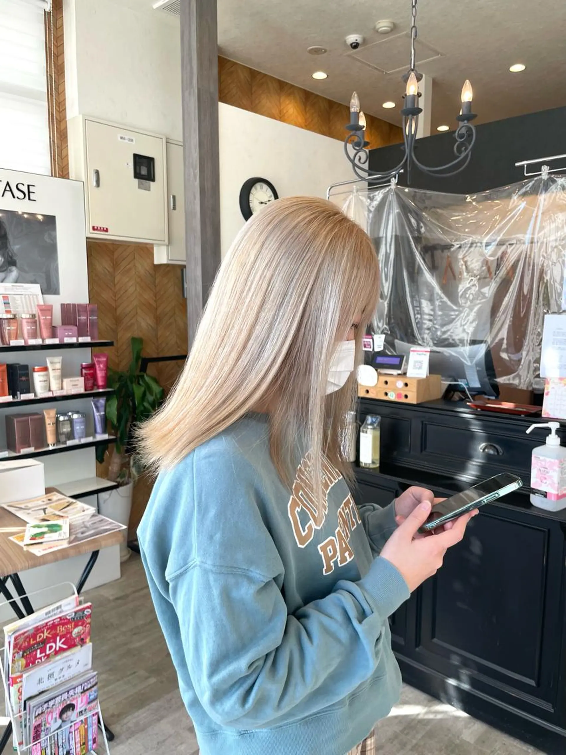 セミロング カラー 田中   麗彩也のヘアスタイル