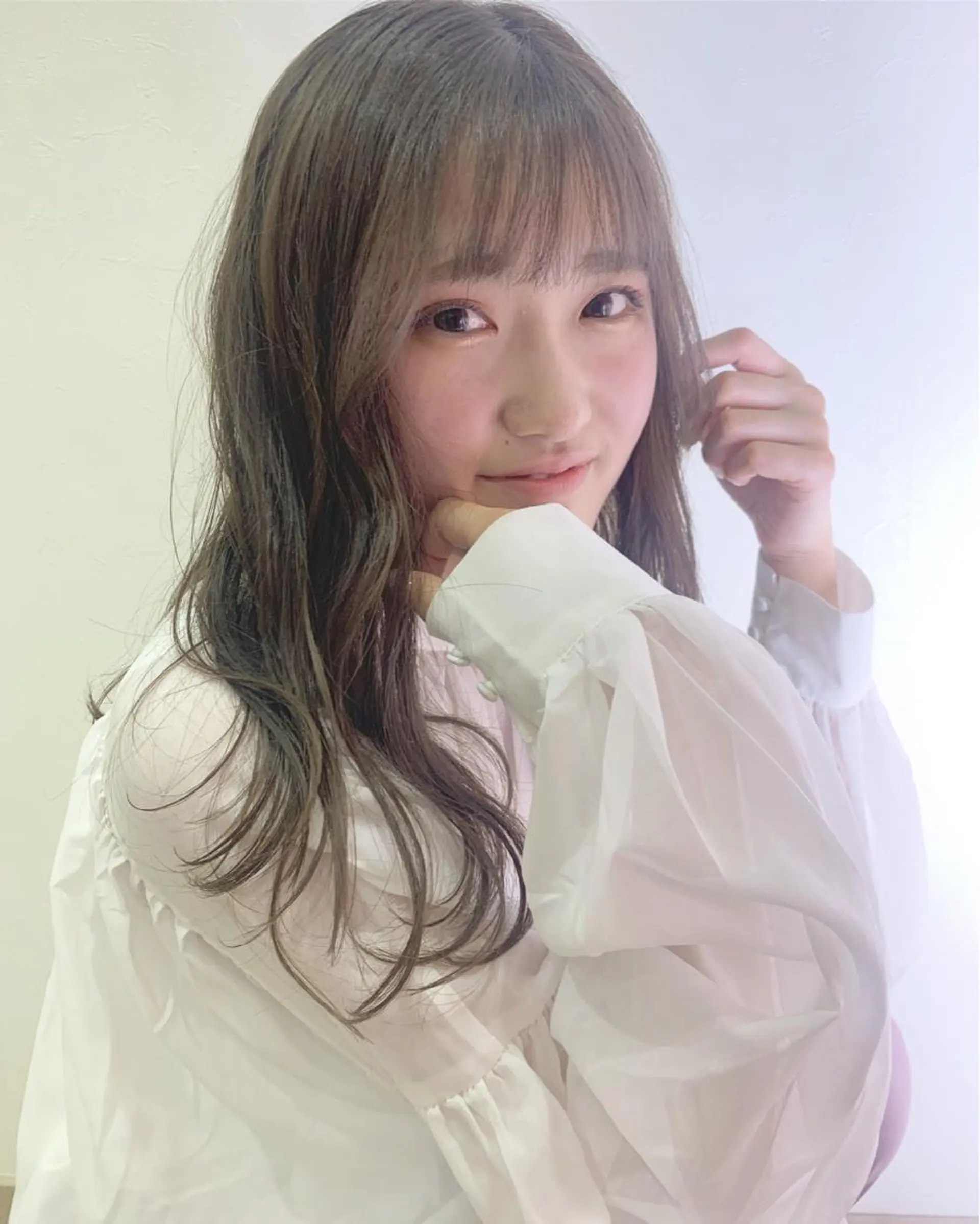 セミロング カラー アッシュ アッシュグレー アッシュグレージュ グレージュ 剣持友希/ifh iizuka/高崎のヘアスタイル