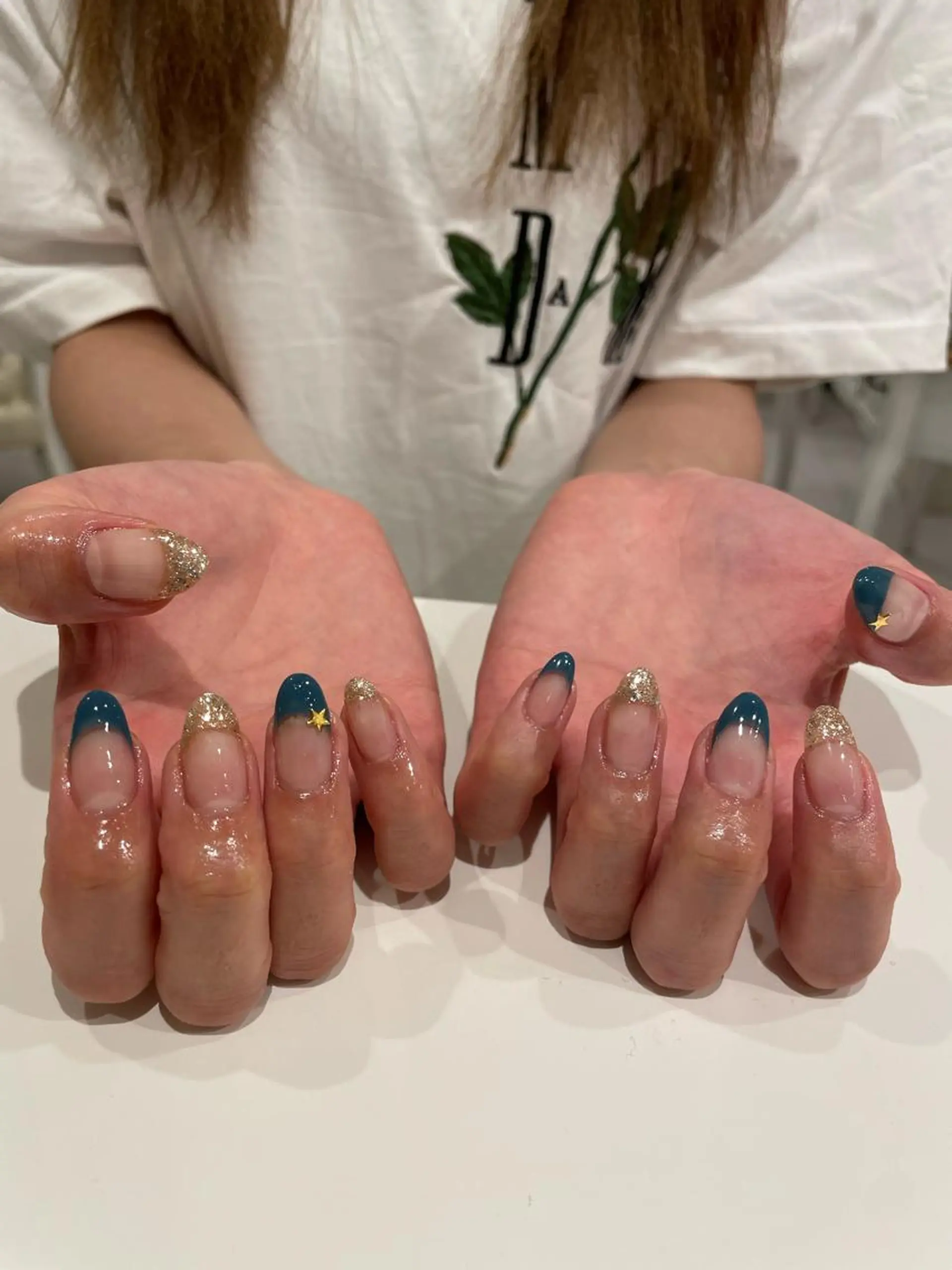 ネイル 束感まつ毛/ネイル/ LED♥KIRARAのマツエク・マツパデザイン