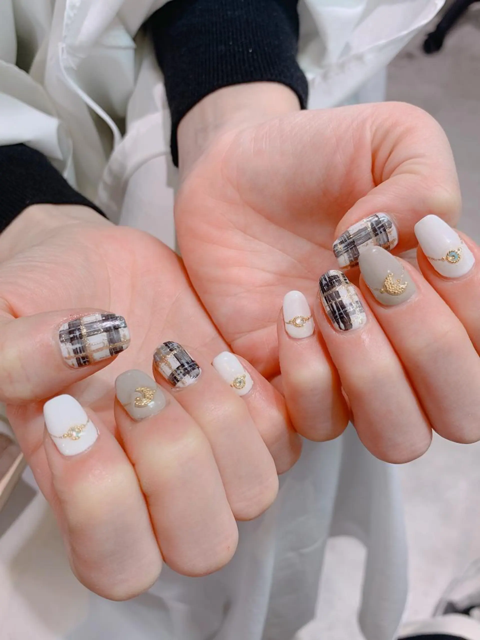 ネイル ネイルサロン トゥルースのネイルデザイン