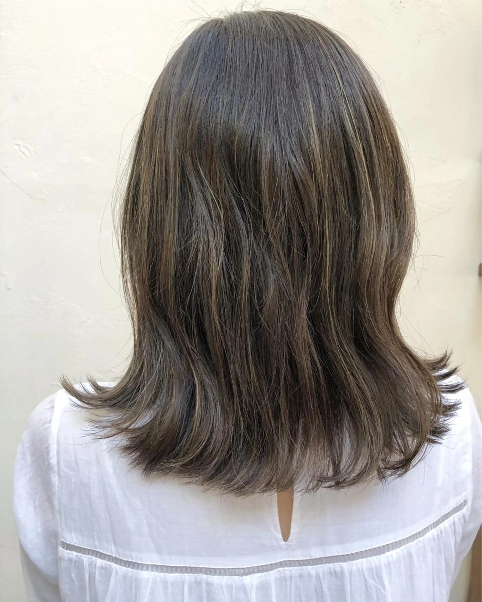 ミディアム カラー ハイライトカラー ハイライト luve heart's And Be  minamisemba所属・脇坂 佳世の眉毛・アイブロウイメージ