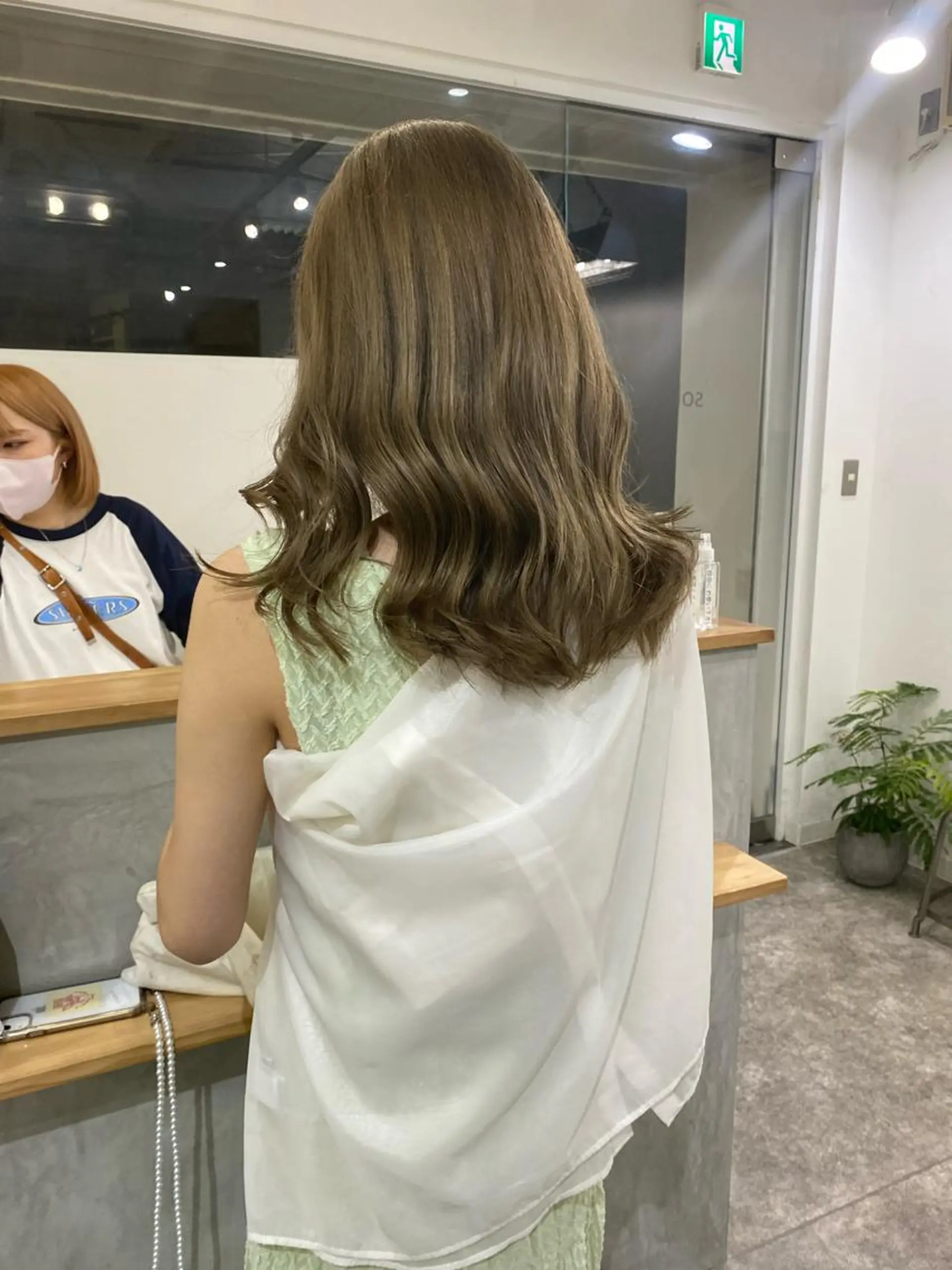 ミディアム カラー ベージュカラー ハイトーンカラー オリーブベージュ ヘアカラー 森貴裕/ベージュ/ パーマ/オリーブのヘアスタイル