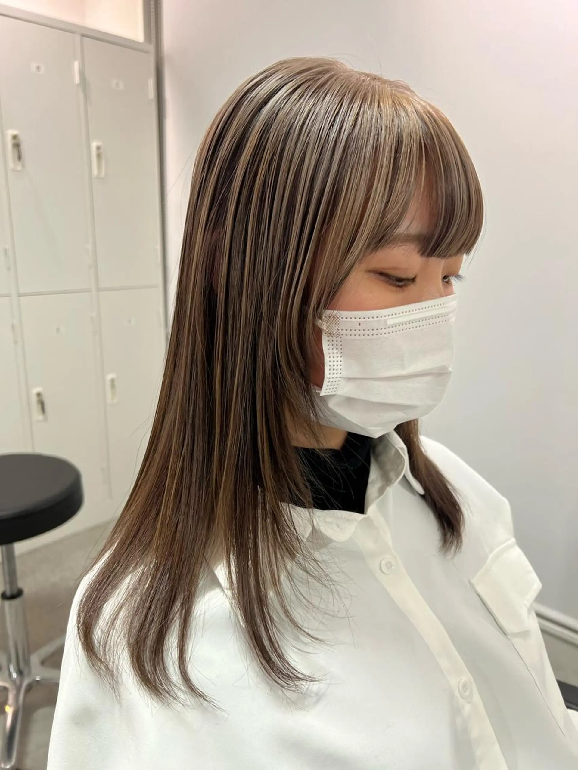 ミディアム カラー ヘアカラー ハイトーン&髪質改善 ＆韓国エクステ🤎のヘアスタイル