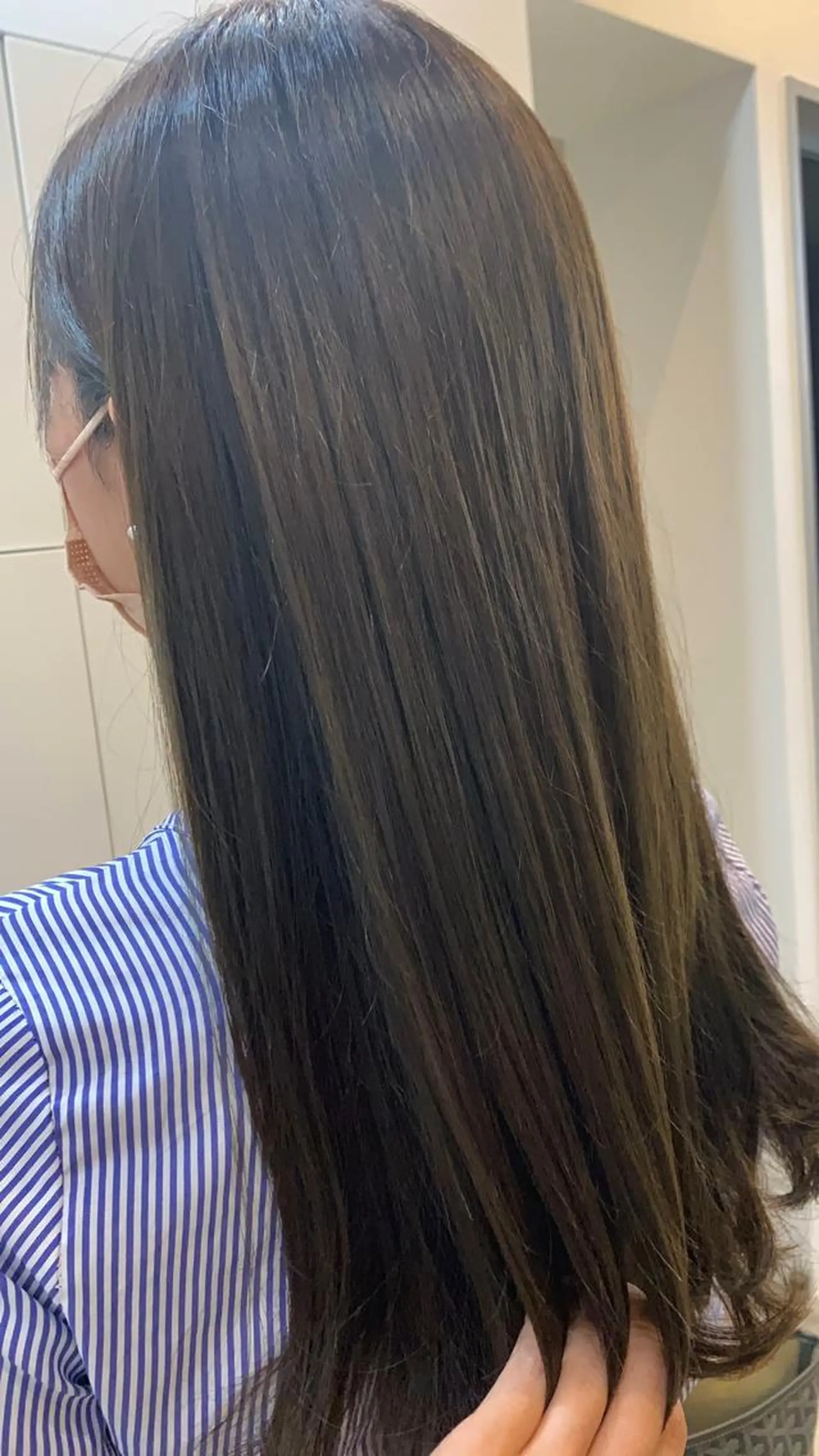 ロング カラー 韓国レイヤー✨ yasuko銀座のヘアスタイル