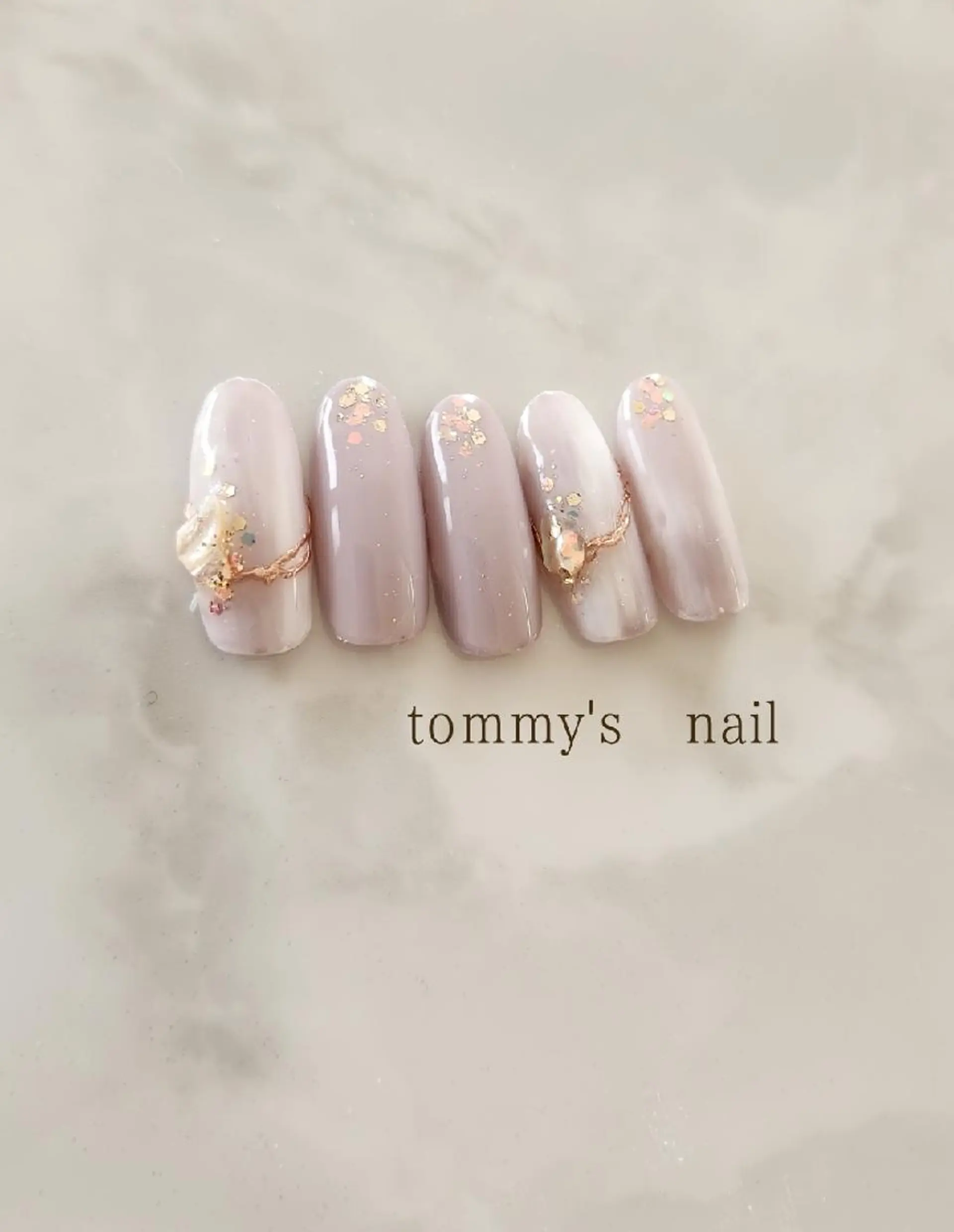 ネイル フットネイル ジェルネイル ミラーネイル ワンカラーネイル ハンドネイル tommy's nail所属・福岡/若よもぎ蒸し 全身美容が叶うサロンのネイルデザイン