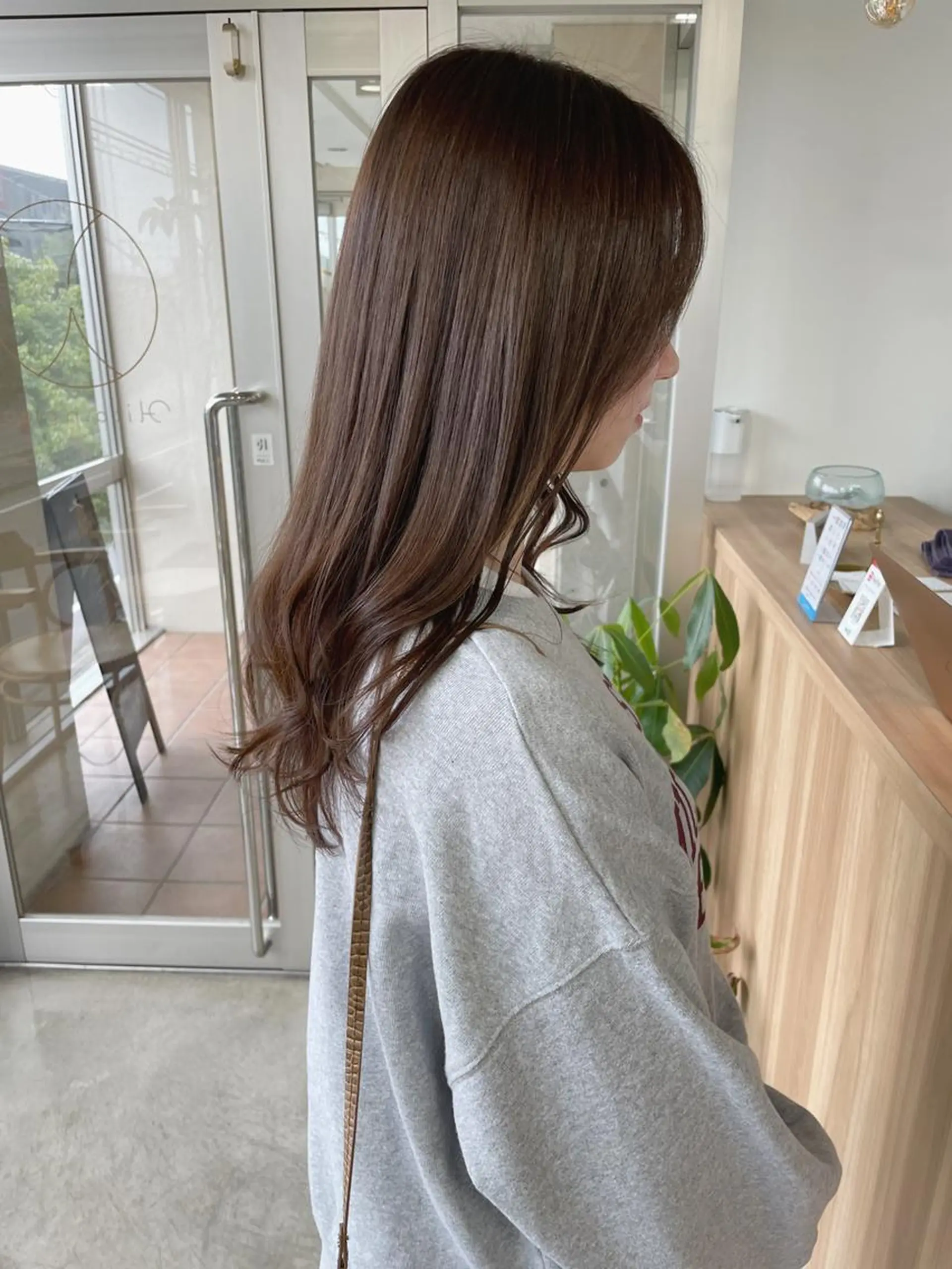 セミロング カラー ブリーチ ブリーチなしカラー カット ヘアカラー 村田 和佳のヘアスタイル