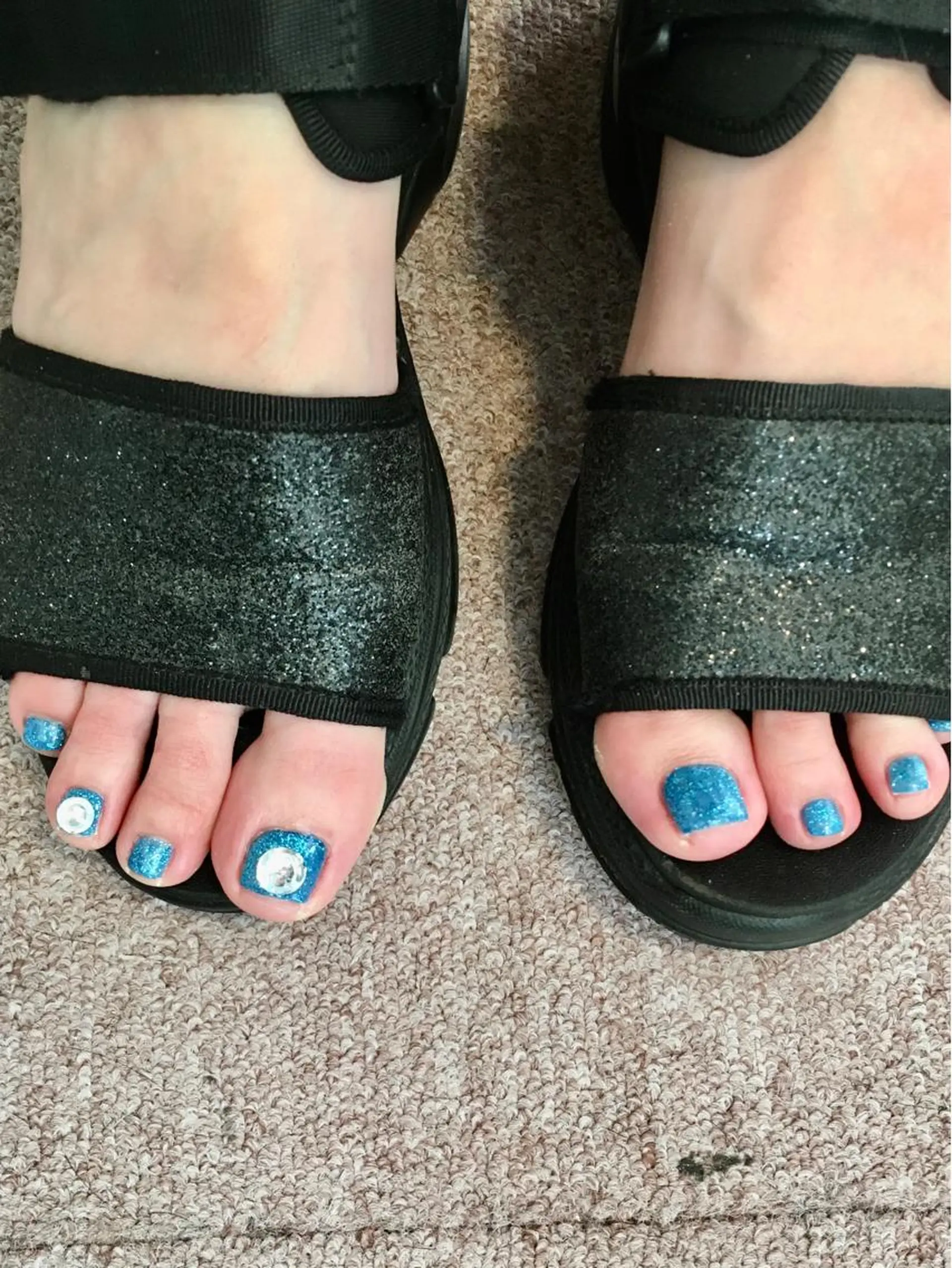 ネイル フットネイル 新宿ネイルサロン ジェミディローサ所属・新宿ネイルサロン ジェミディローサのネイルデザイン