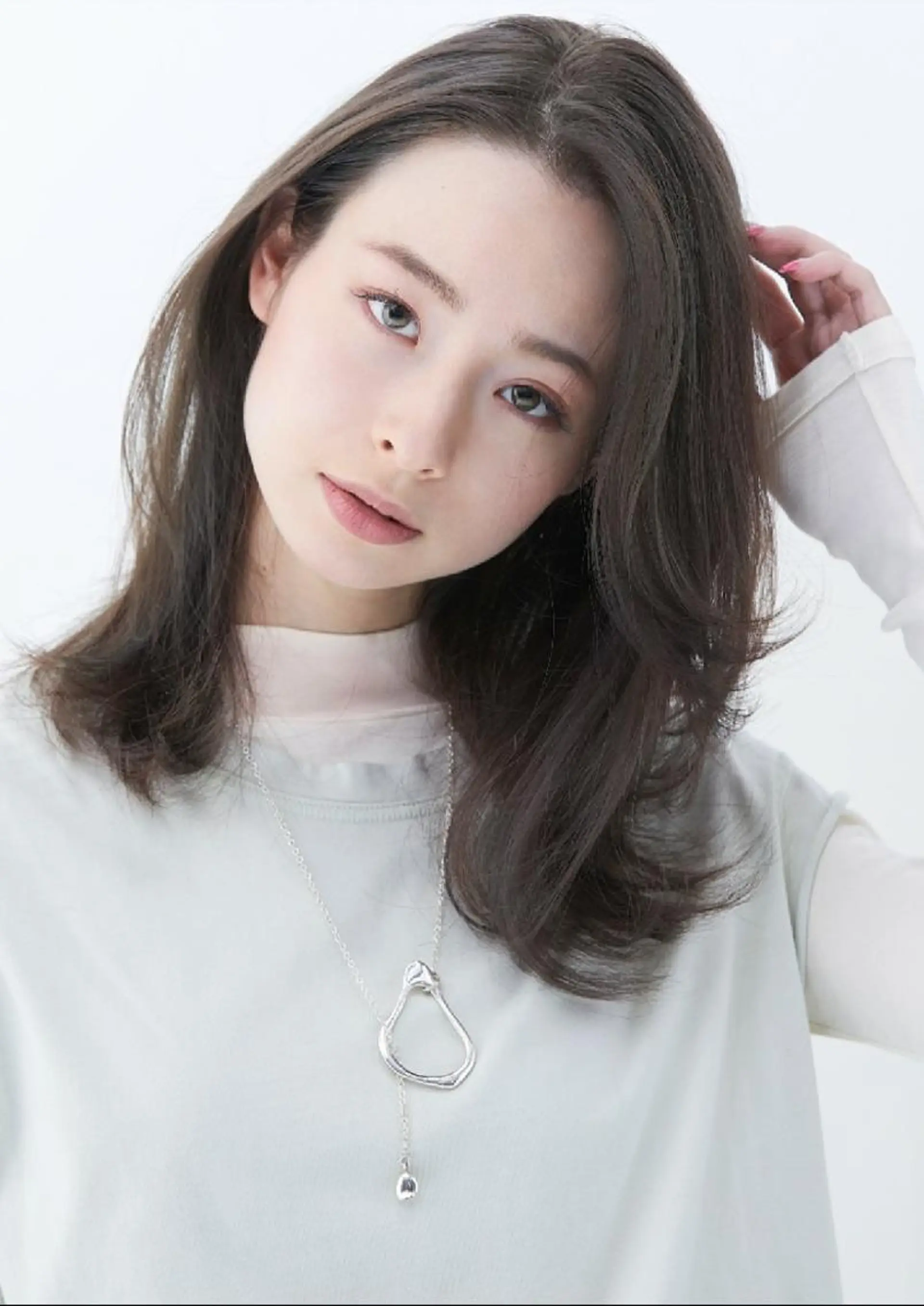 ロング Crea所属・清水 旭美のヘアスタイル