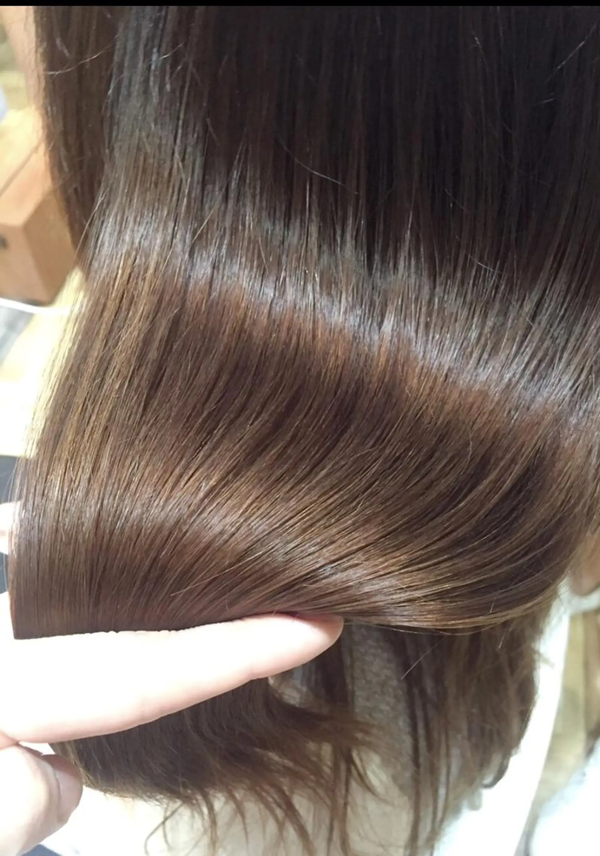 足立 磨咲のヘアスタイル