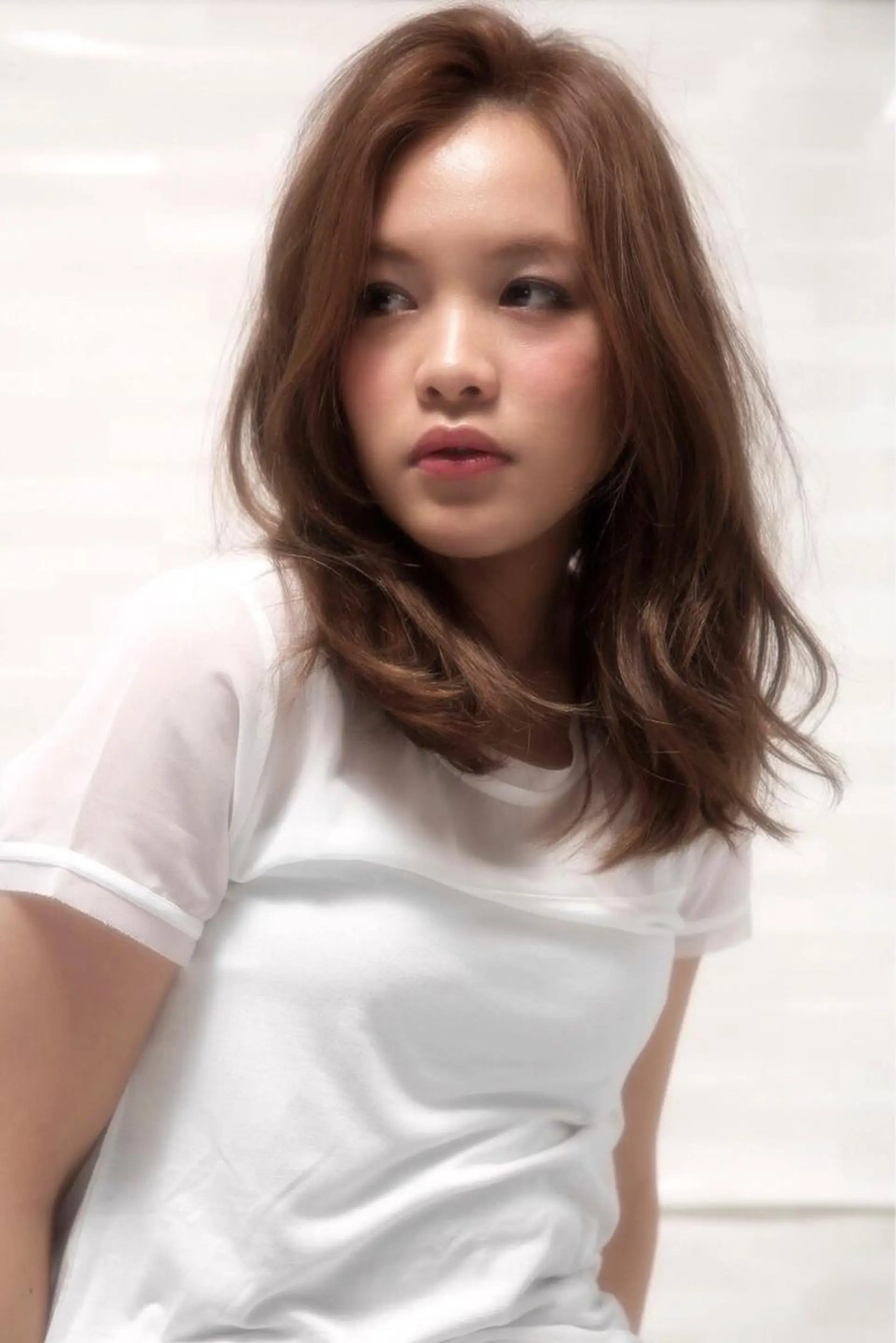ミディアム カット ヘアカラー トリートメント ele naのヘアスタイル