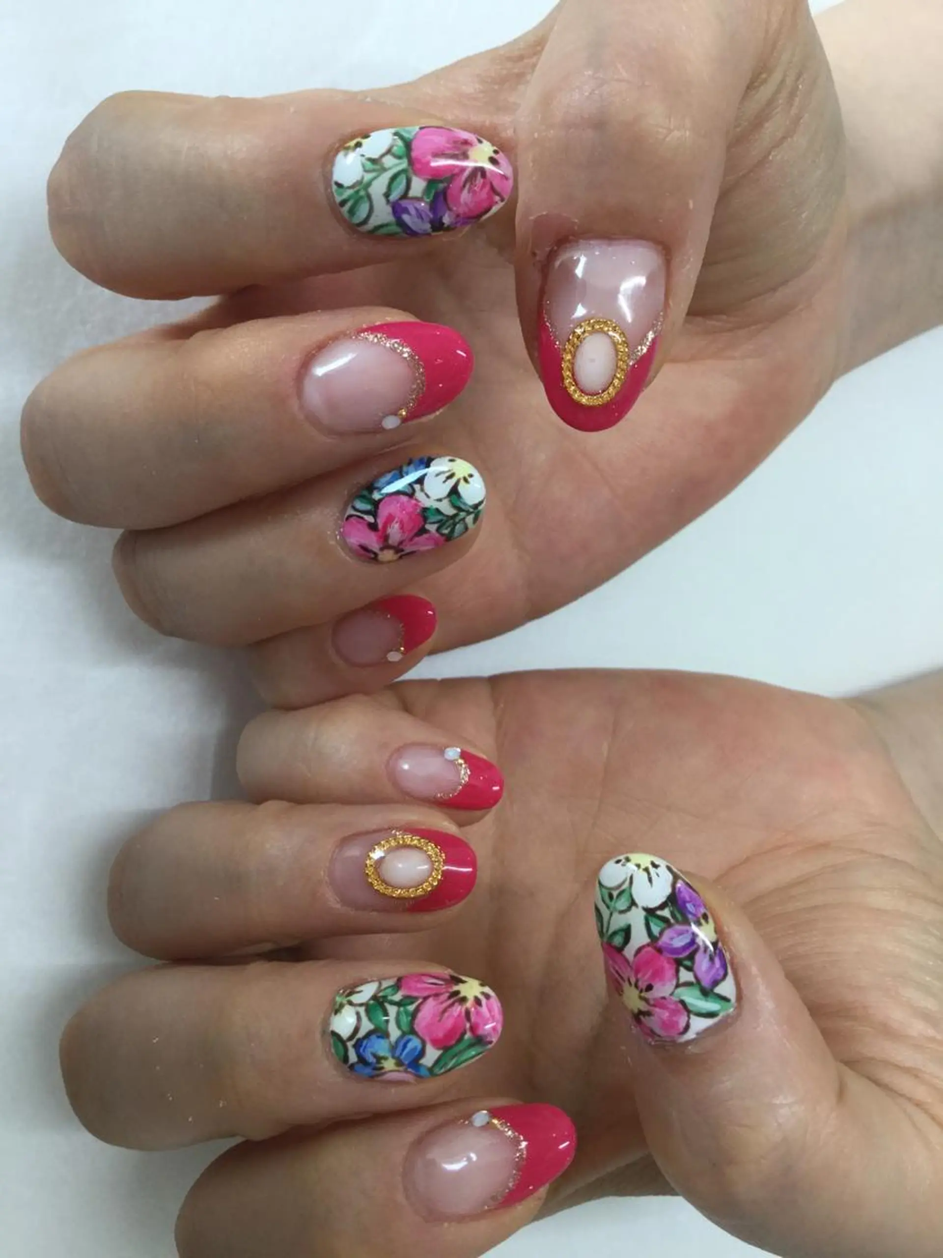 ネイル ハンドネイル 💎🐰 saki. m 🐰💎のネイルデザイン