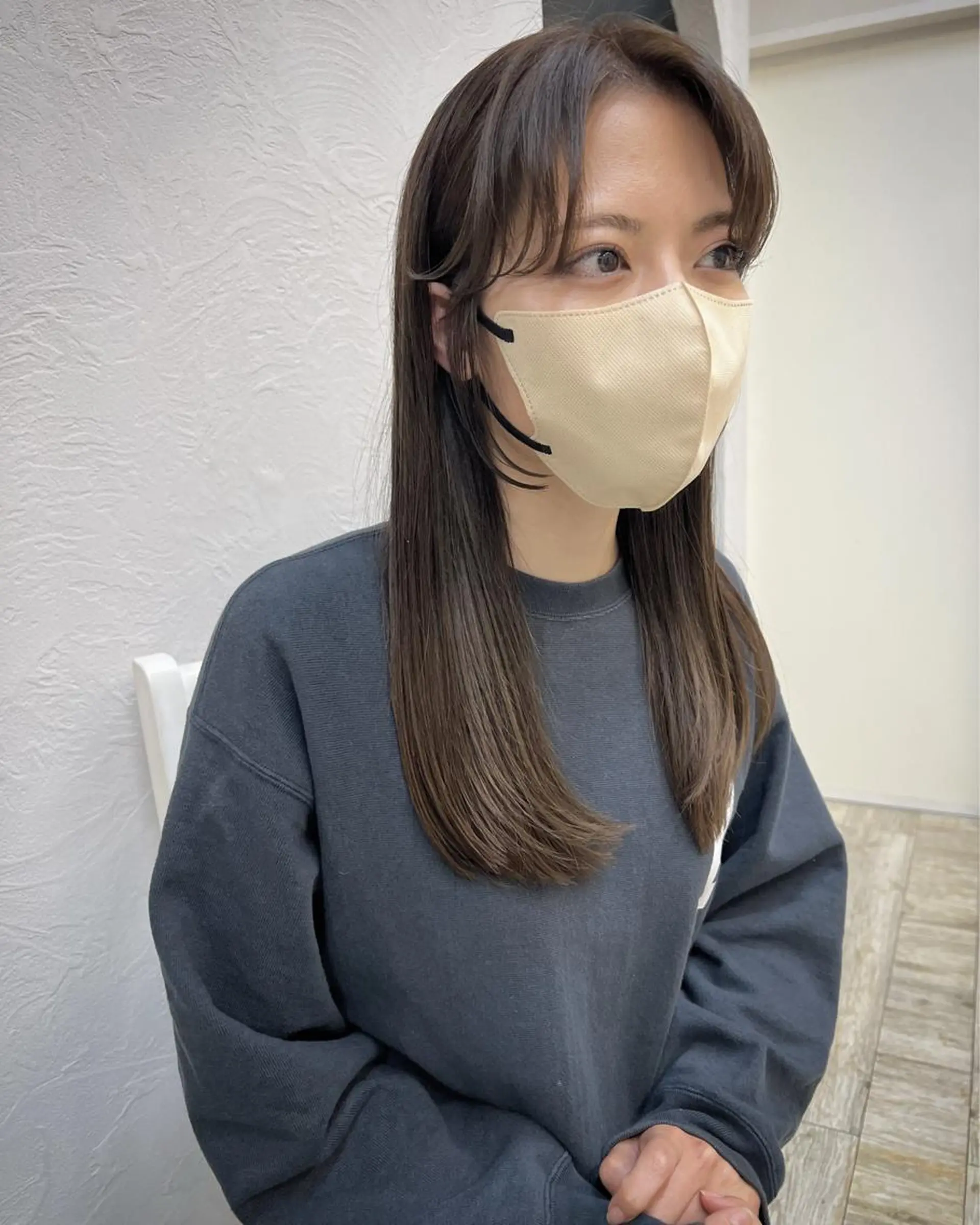 セミロング カラー 顔周りカット テトネ タカシのヘアスタイル