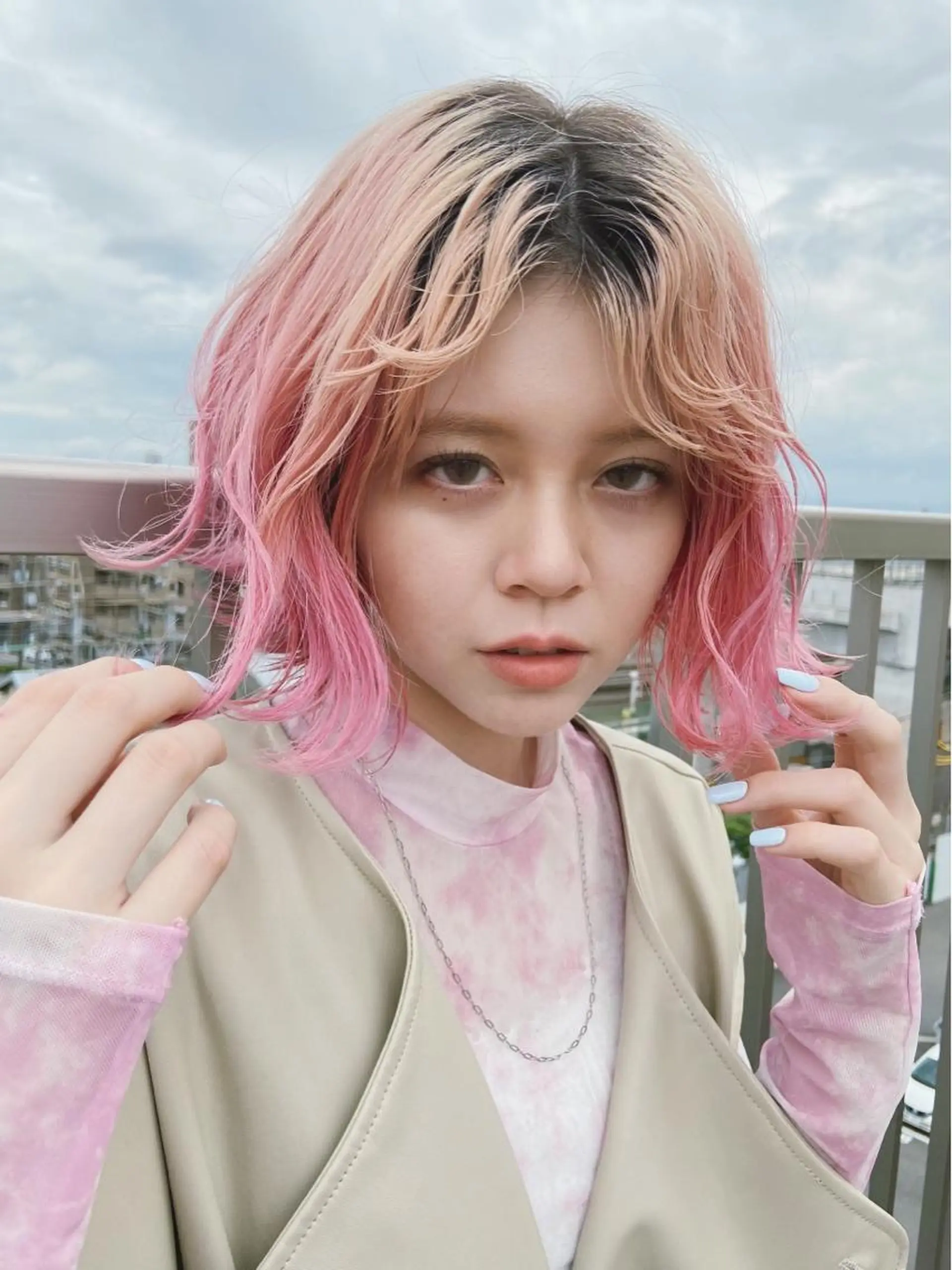 ミディアム カラー ヘアカラー yuna/ボブカット /ハイトーンカラーのヘアスタイル