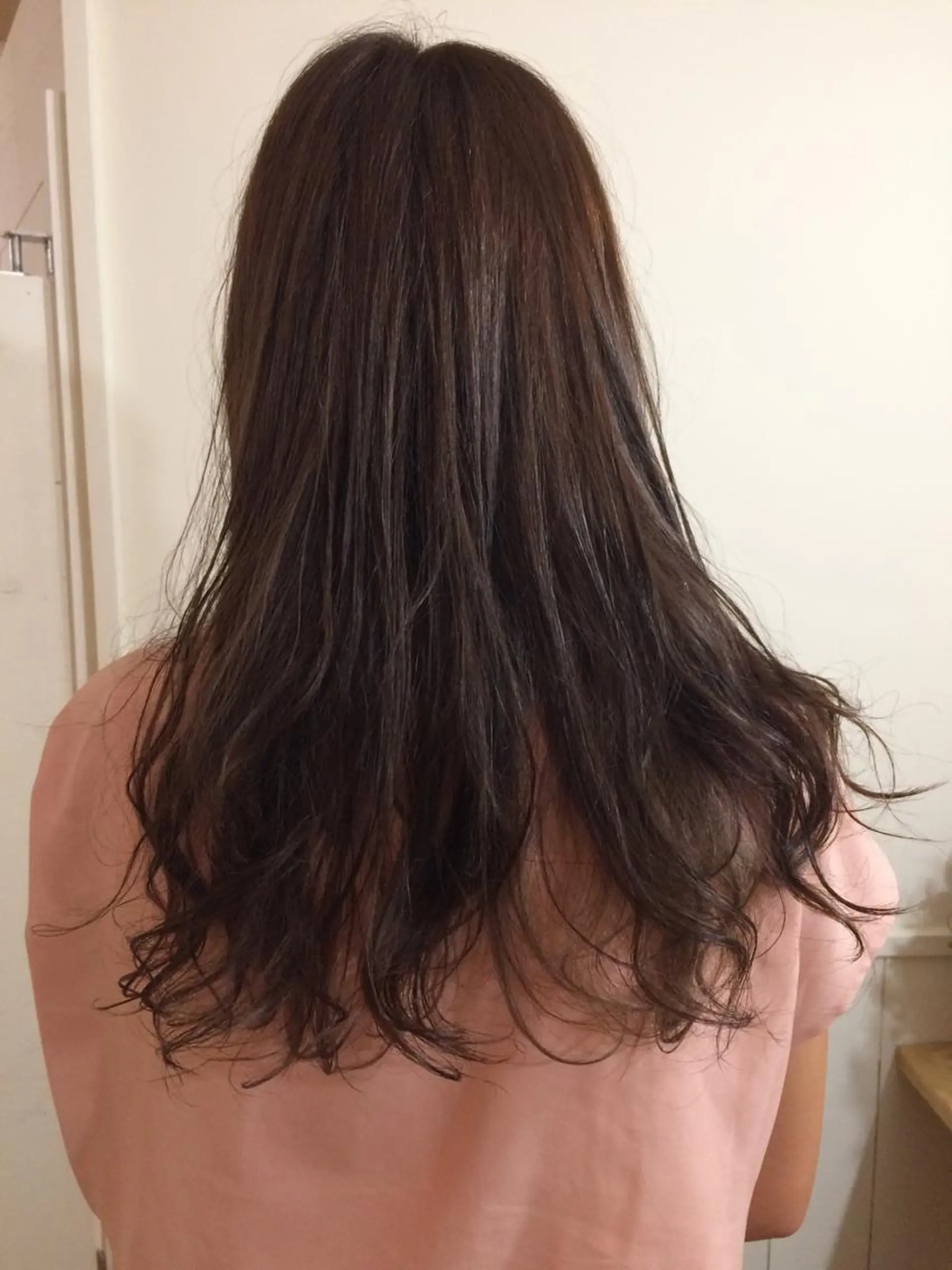 ロング カラー インナーカラー DEE okazakiのヘアスタイル