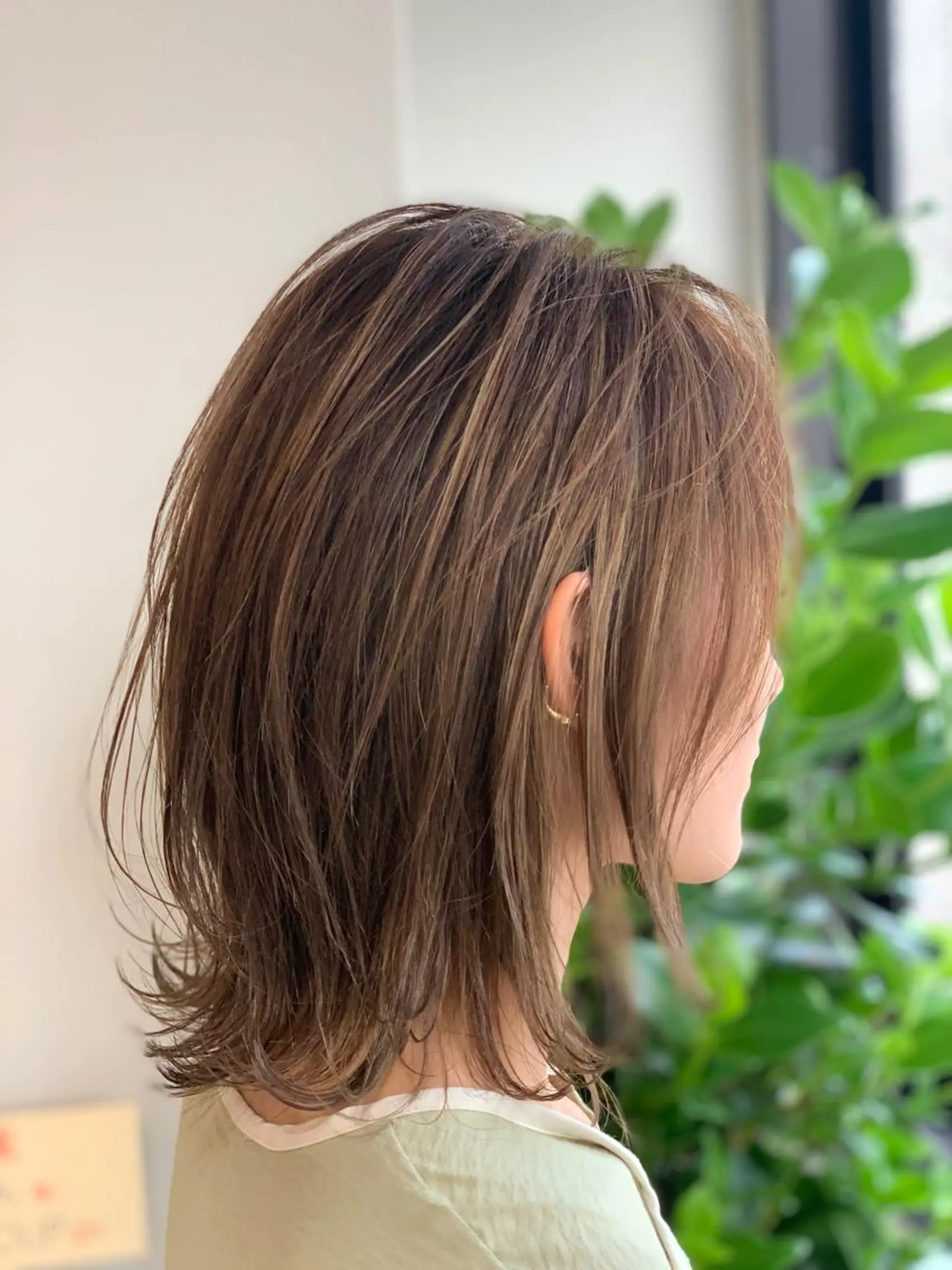 ミディアム カラー she2.shinjuku所属・takumi Hのヘアスタイル