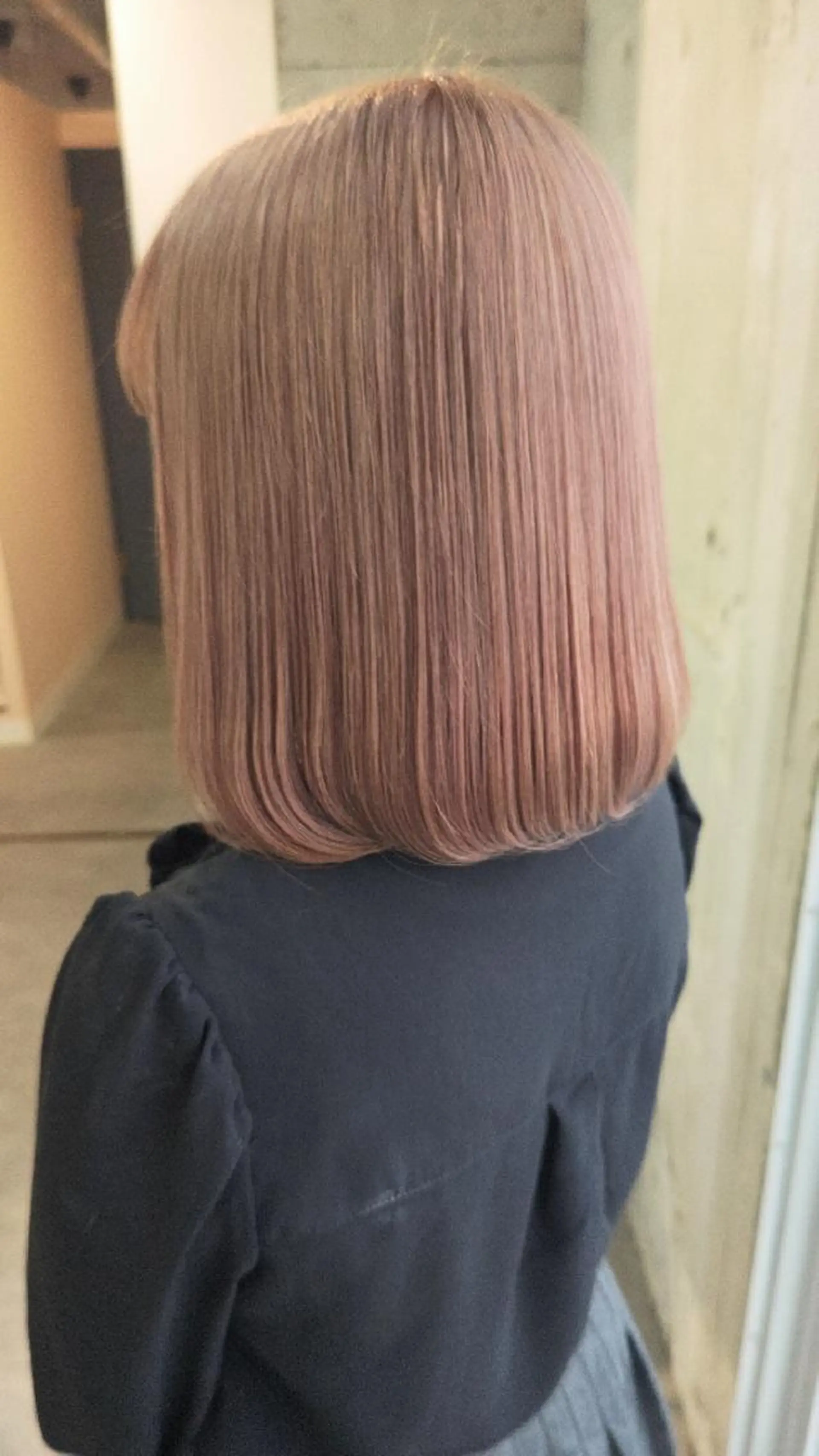 ショート カラー ブリーチ ケアブリーチ ピンクカラー Mood hair salon所属・髪質改善.縮毛矯正 ×韓国ヘアyukiのヘアスタイル