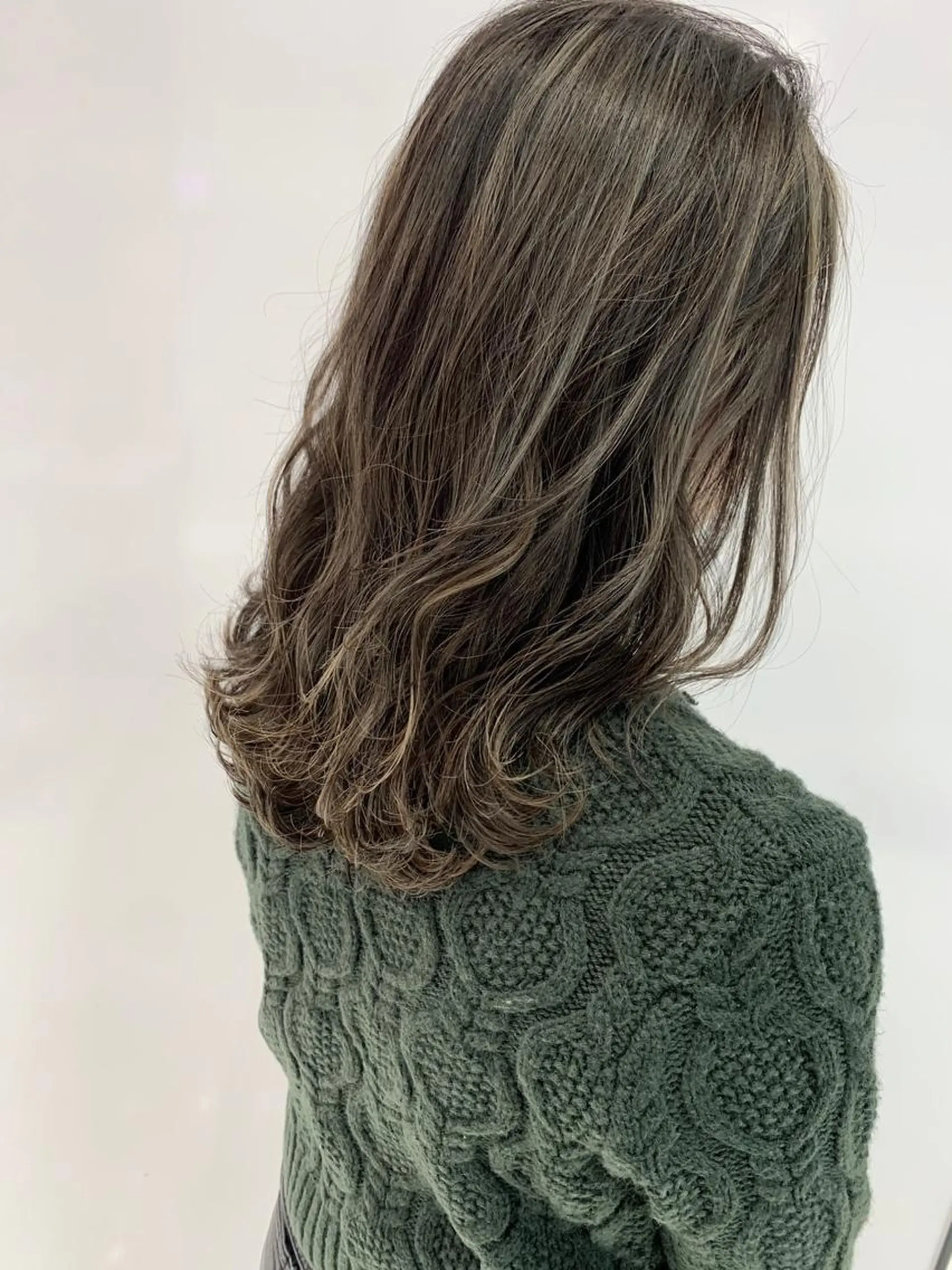 ロング ハイライト lamie by melt 吉祥寺 【ラミエ バイ メルト】所属・【ミニモ公認】*似合 わせ職人*滝田拳史のヘアスタイル