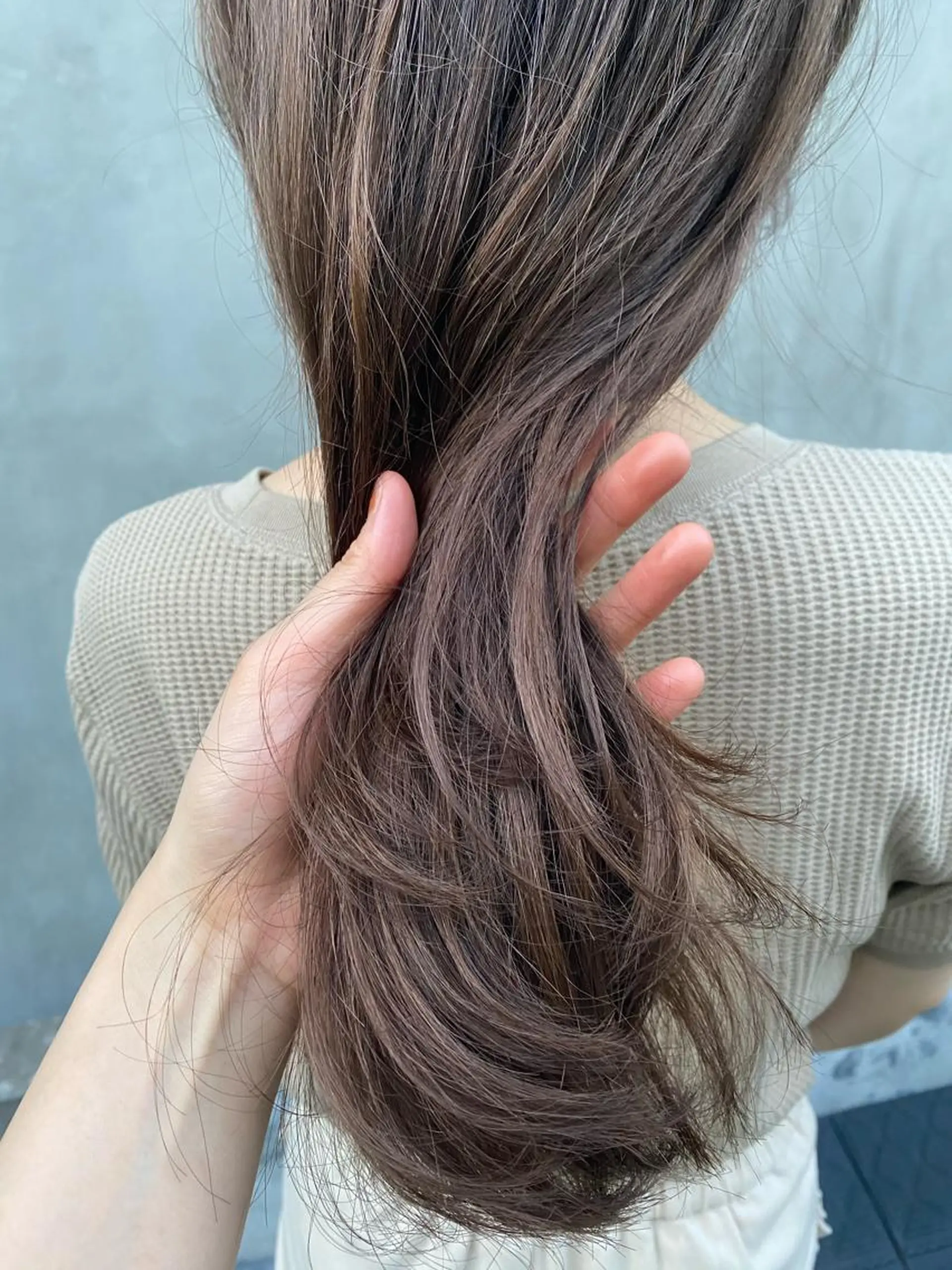 ロング カラー パーマ ヘアアレンジ メンズ キッズ ネイル マツエク・マツパ グレージュ Uil所属・インナーカラー/ KANAのヘアスタイル