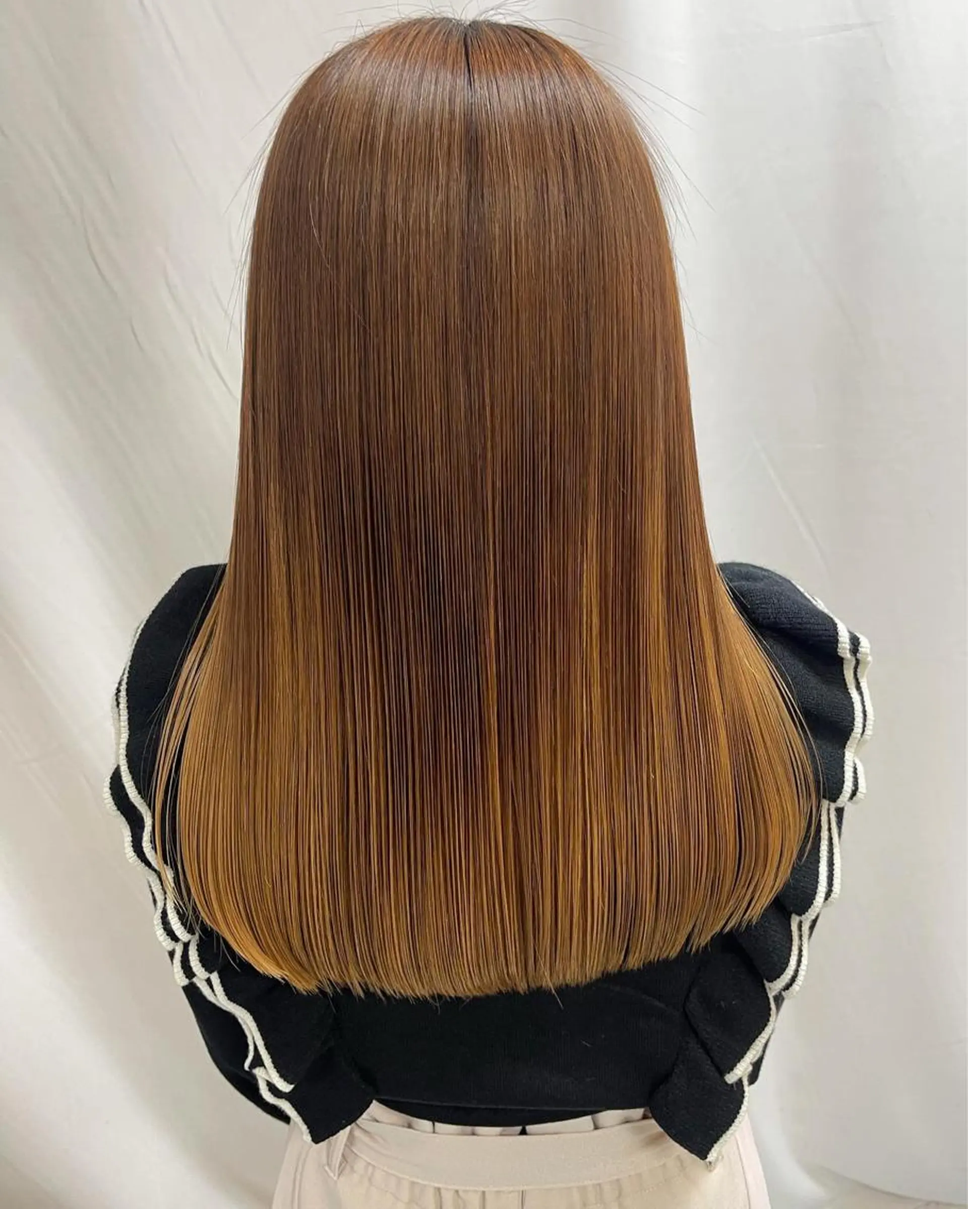 ミディアム パーマ カット 縮毛矯正 髪質改善/縮毛矯正 /ブリーチ矯正/岡部のヘアスタイル