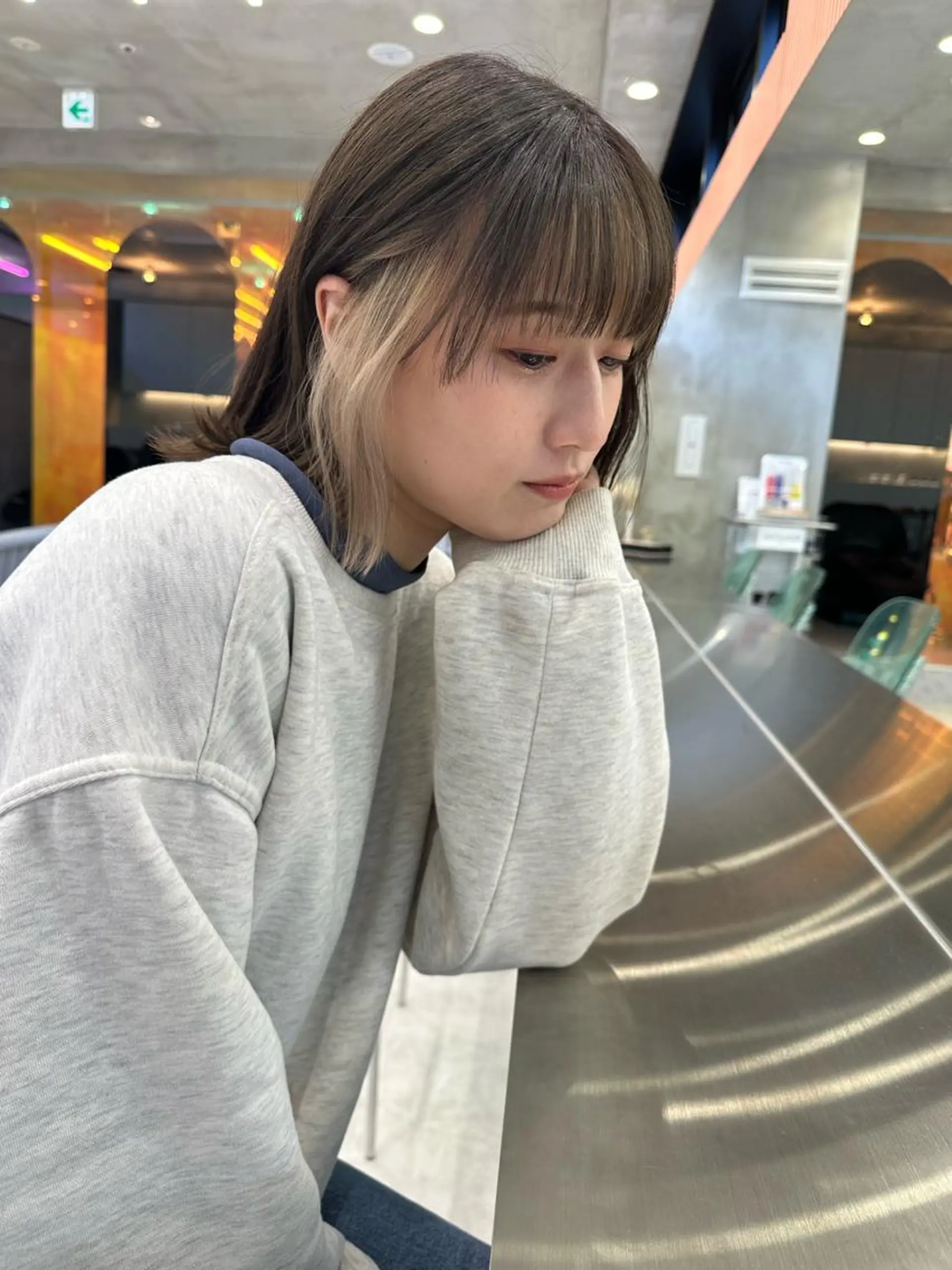 ミディアム Lond　luce心斎橋所属・✨縮毛矯正✨レイヤー ホウダカズヒロのヘアスタイル