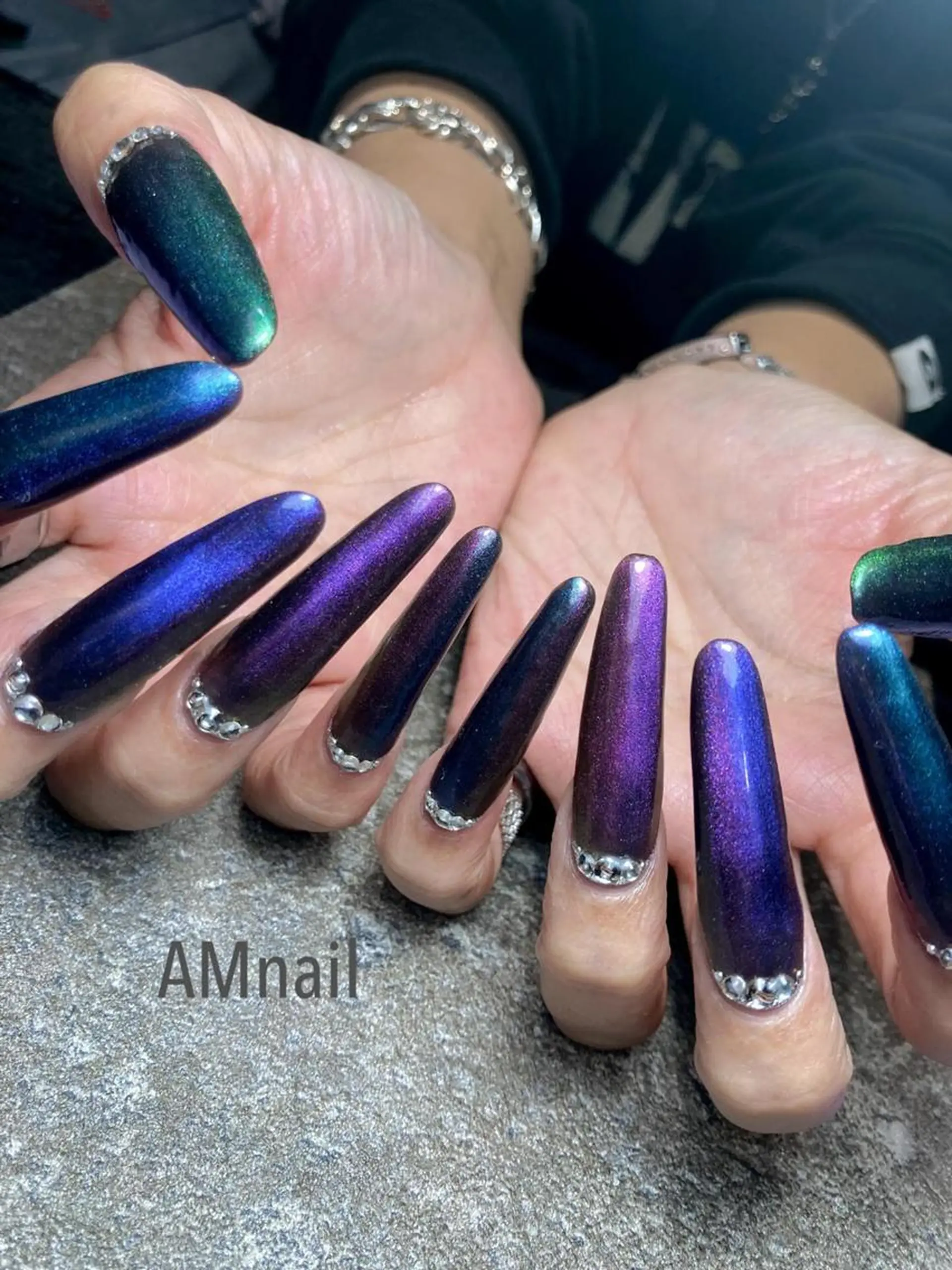 ネイル ロングネイル 持ち込み スカルプネイル ハンドネイル ネイルアーティスト SUE（スゥ）のネイルデザイン