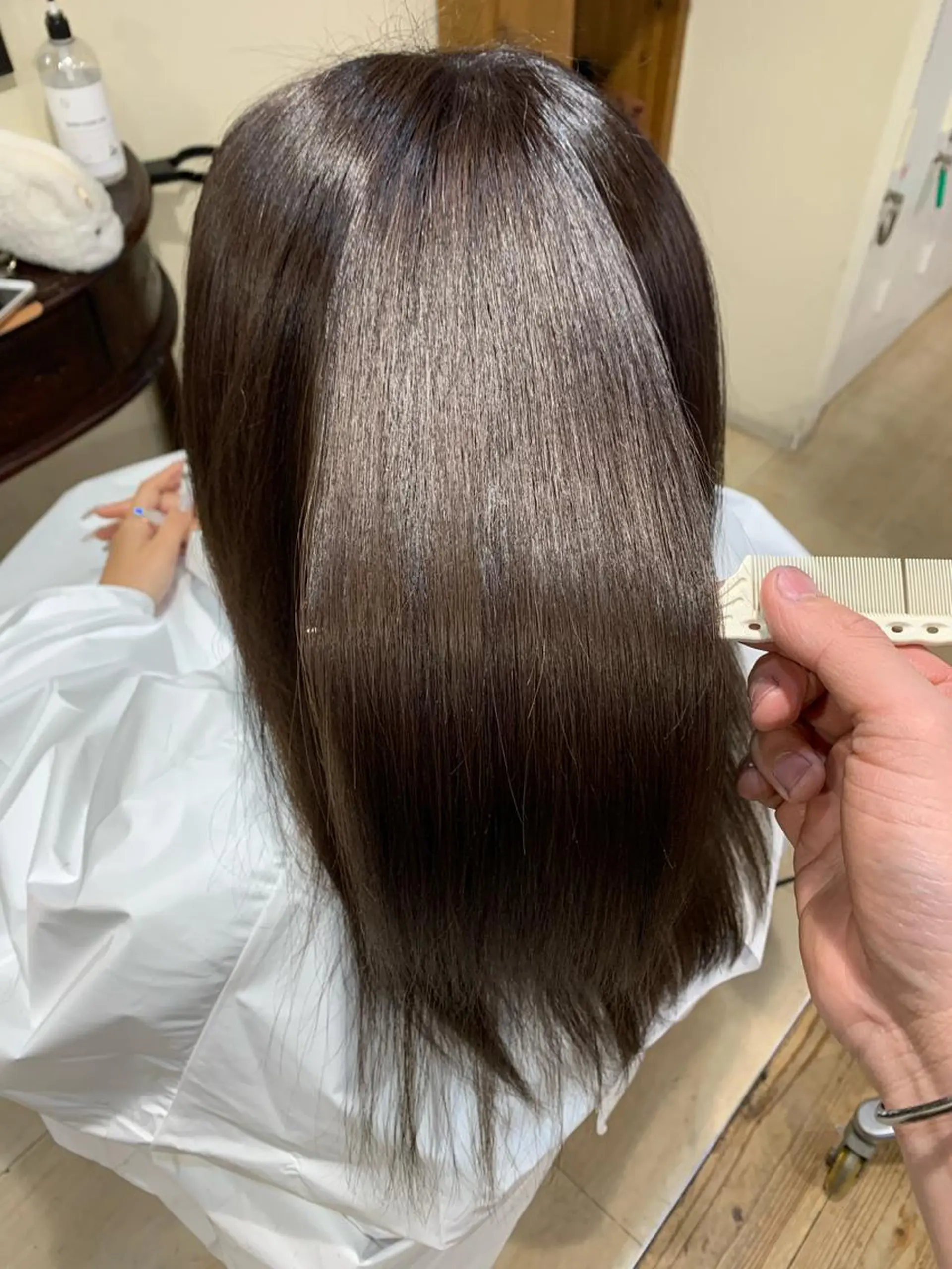 ロング カラー ブリーチ トリートメント カット ヘアカラー トリートメント brote所属・髪質改善/山根勇平 /完全マンツーマンのヘアスタイル