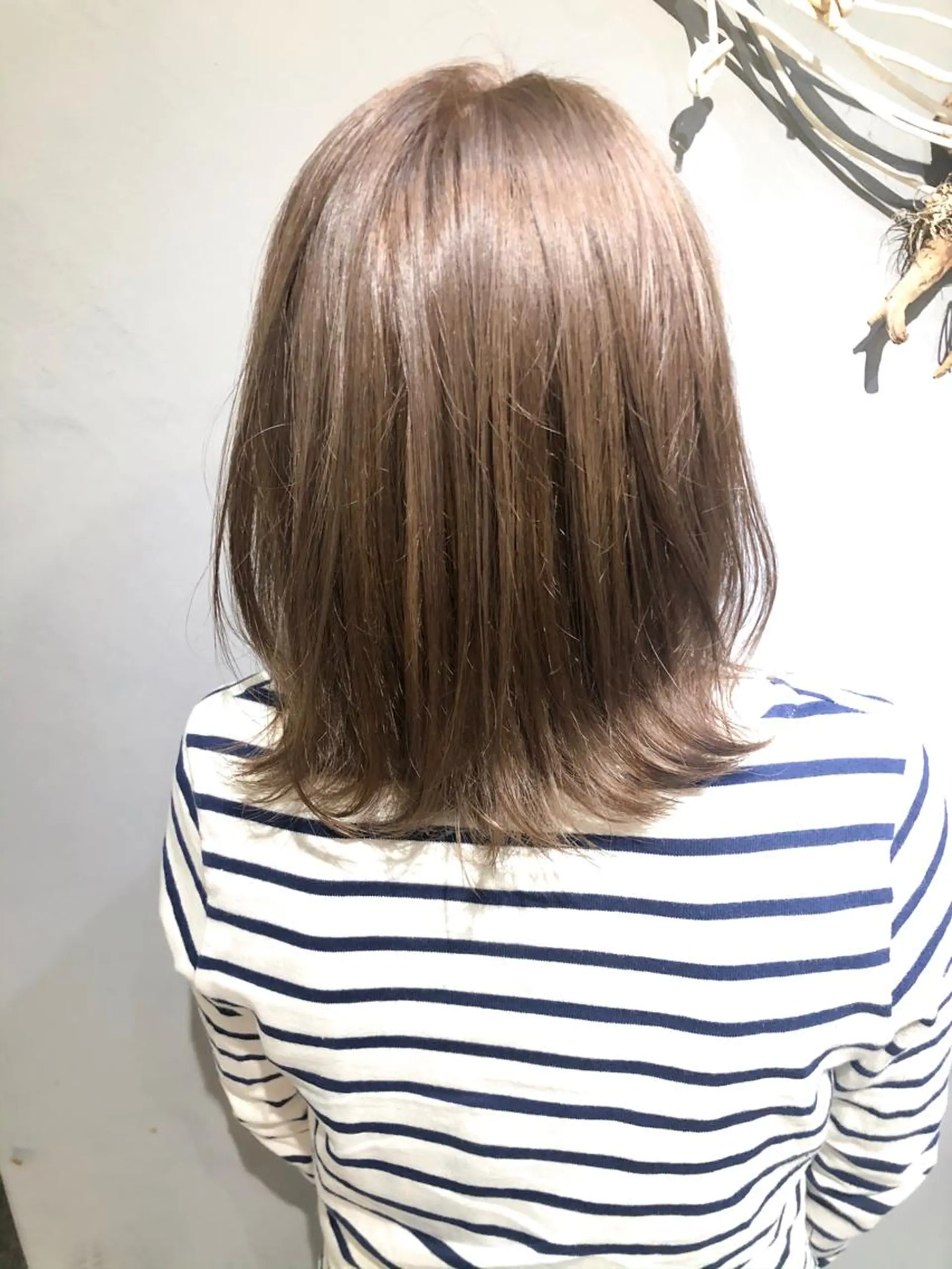 ミディアム カラー グレージュ レイヤー/髪質改善/ ブリーチ/コタケのヘアスタイル