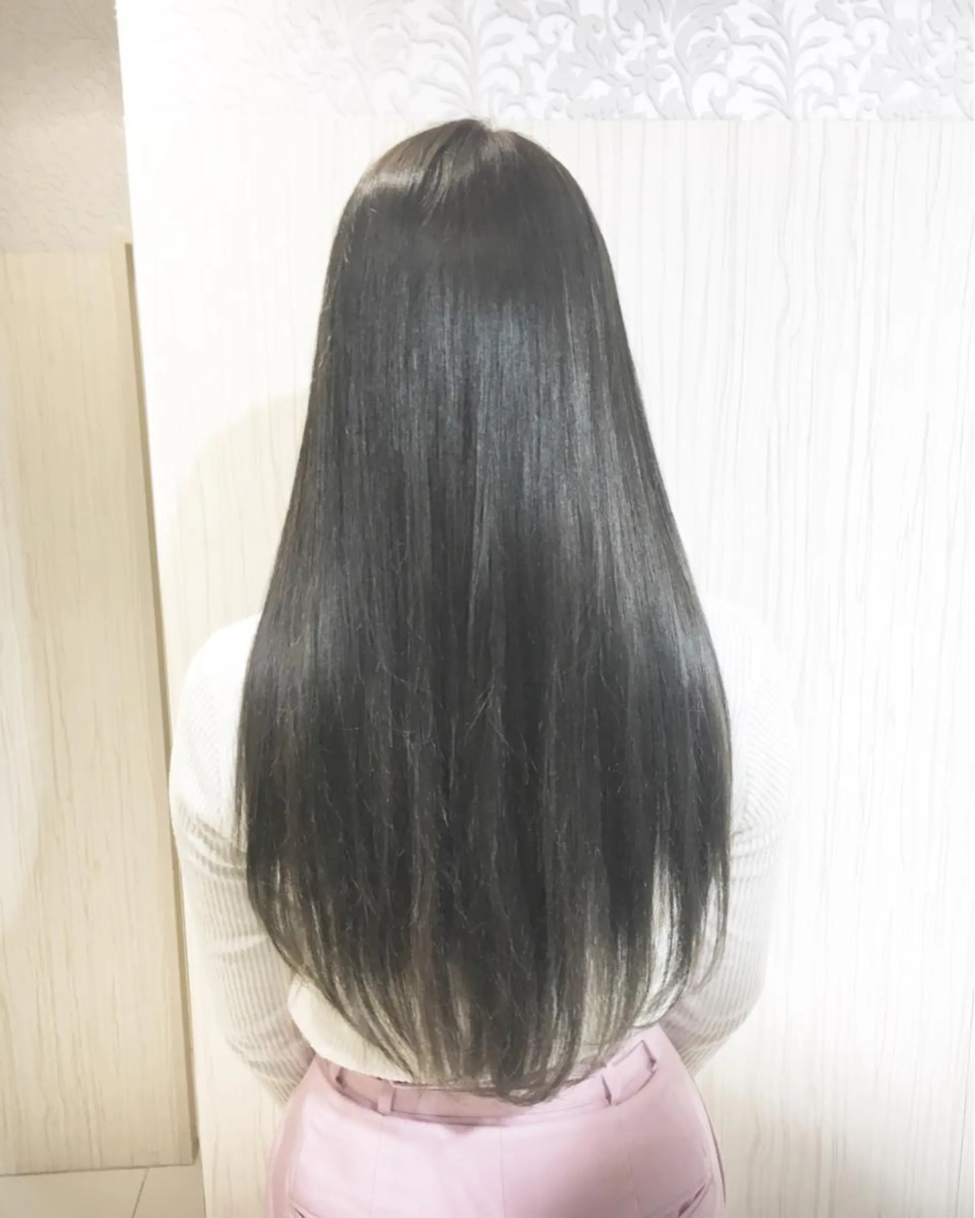 ミディアム セミロング ロング カラー ヘアアレンジ グレージュ オリーブグレージュ オリーブグレー ✨艶髪✨透明感✨ 山内大樹のヘアスタイル