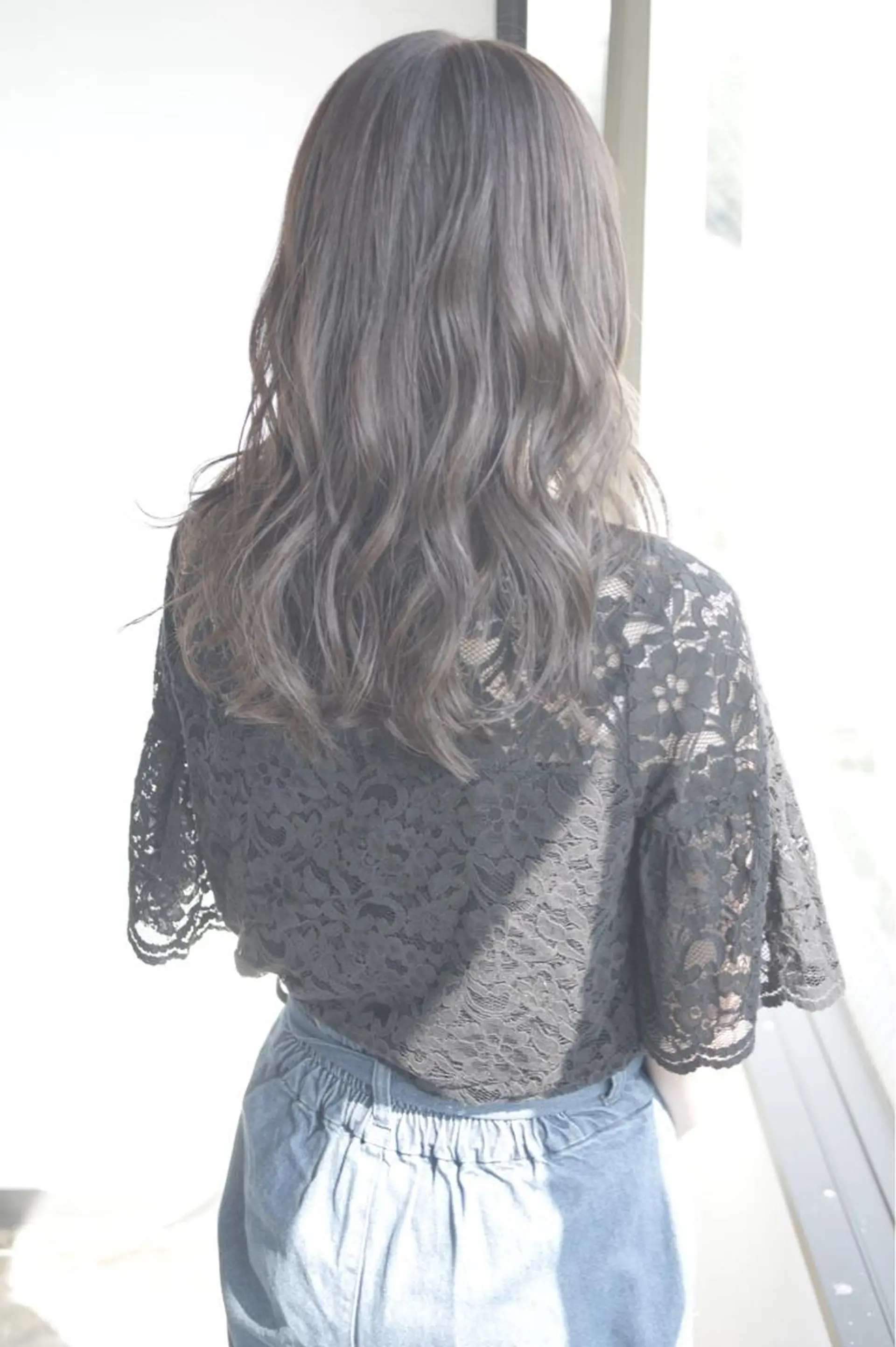 セミロング カラー 🌈ディレクター🌈 徳松優希のヘアスタイル