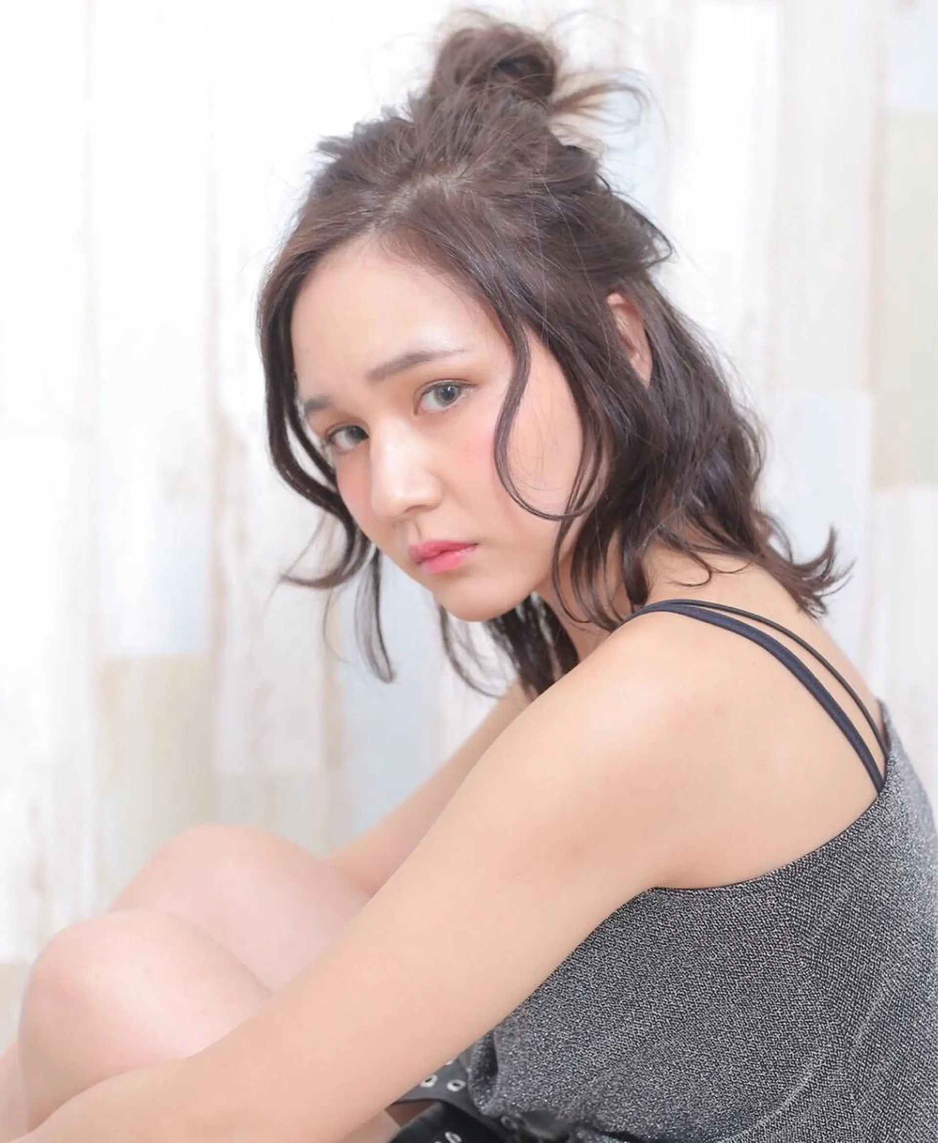 ヘアアレンジ 小顔カット✨ 透明感カラーのヘアスタイル