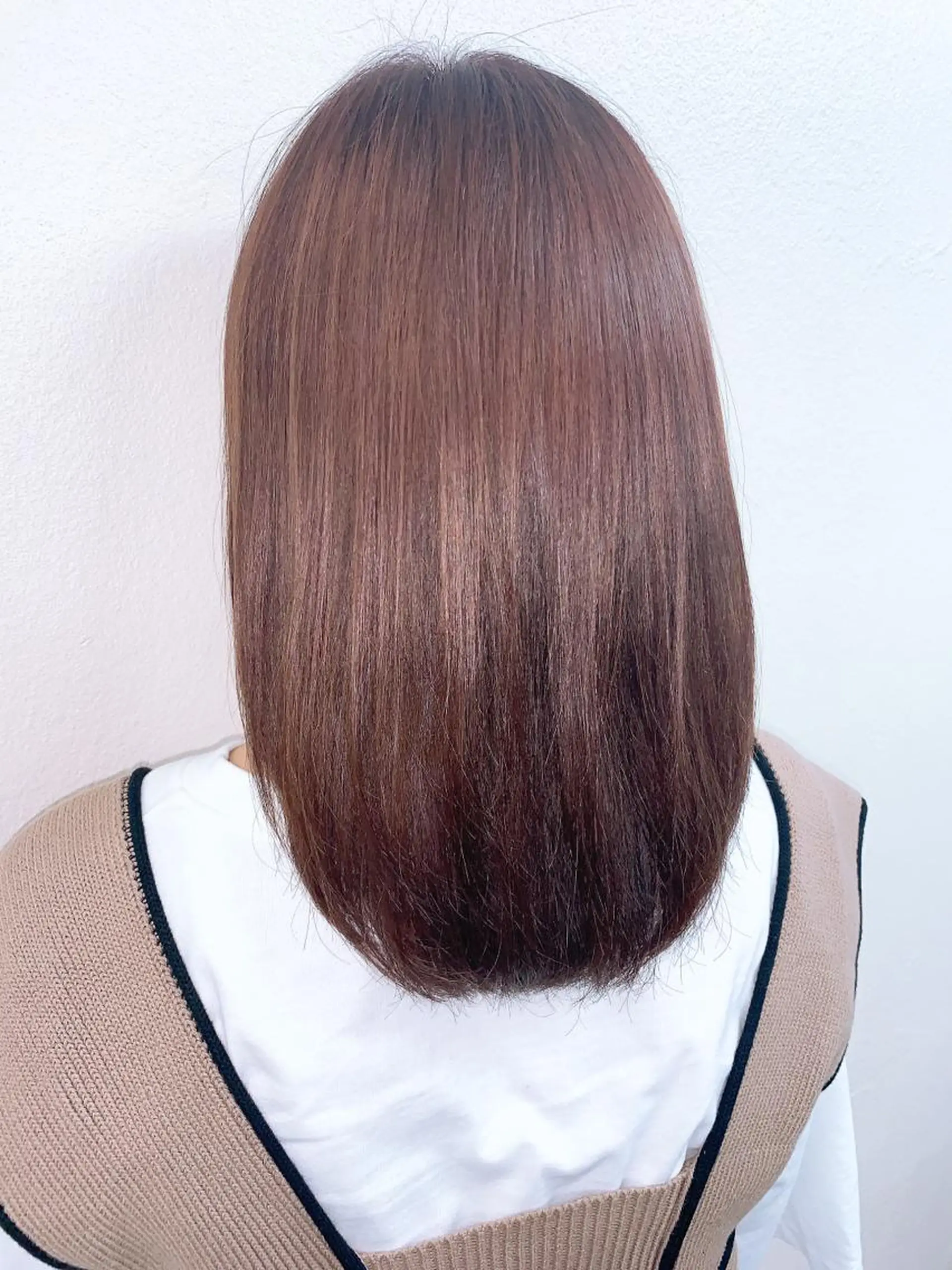 セミロング カラー トリートメント くすみミルクティー／ ブラウン🪡TOWAのヘアスタイル