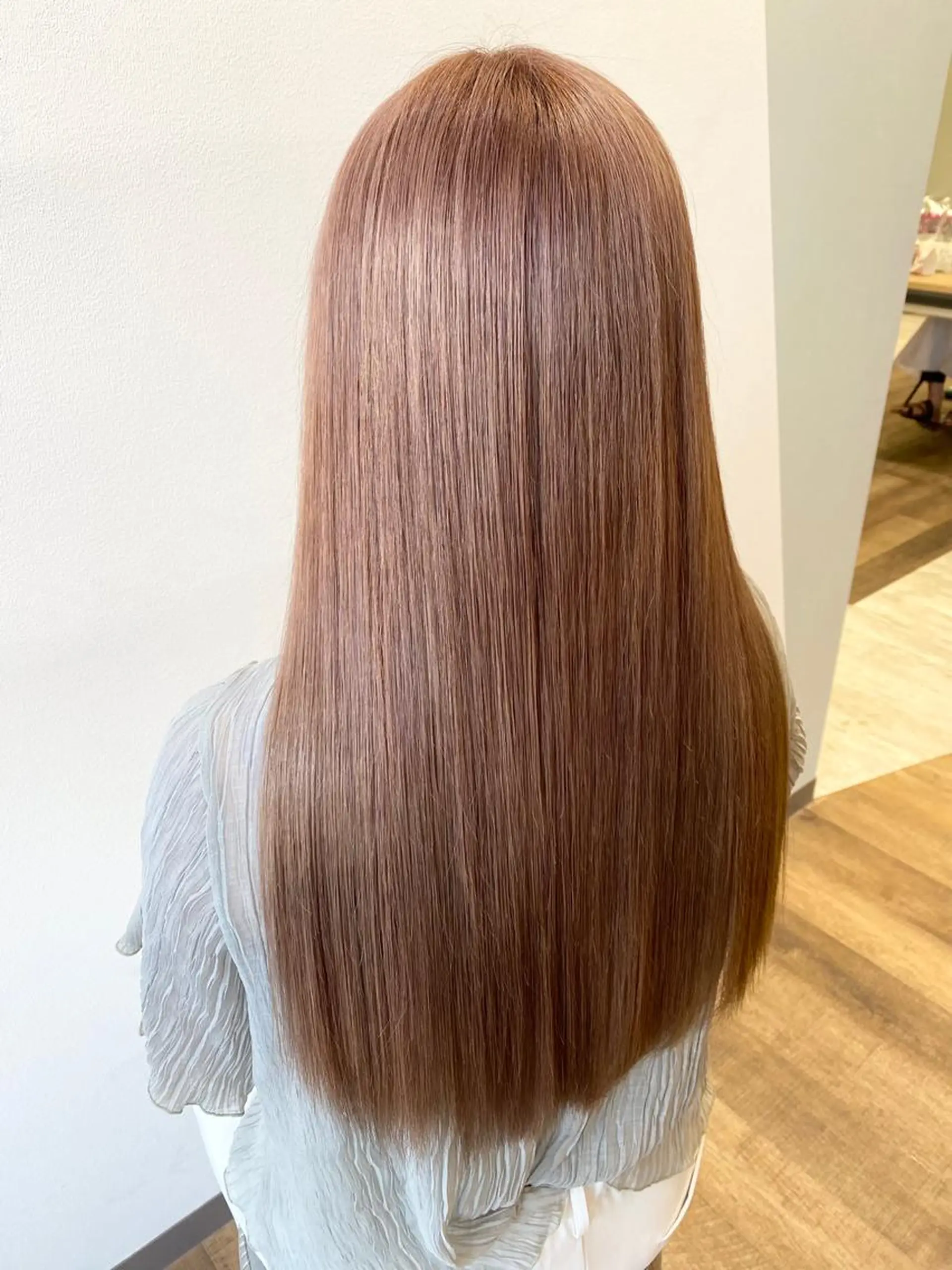 ロング カラー ブリーチ ケアブリーチ ハイトーンカラー ヘアカラー トリートメント ラブズラフズ折尾浅川所属・永沼龍生 ✨美髪特化✨のヘアスタイル