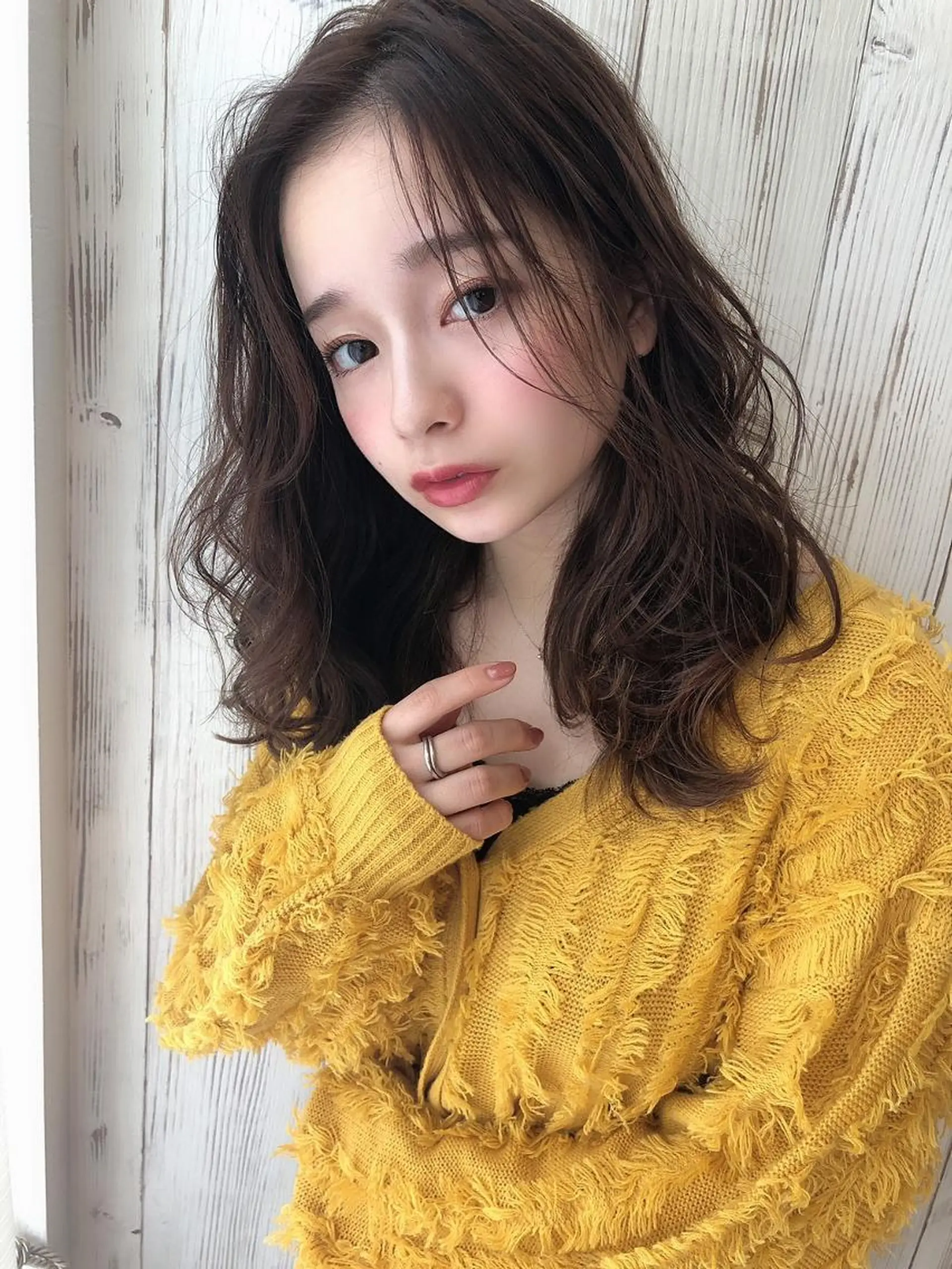 ミディアム 顔周りカット 小顔カット トリートメント ヘアカラー トリートメント 🎊ルービック 京橋店💛のヘアスタイル