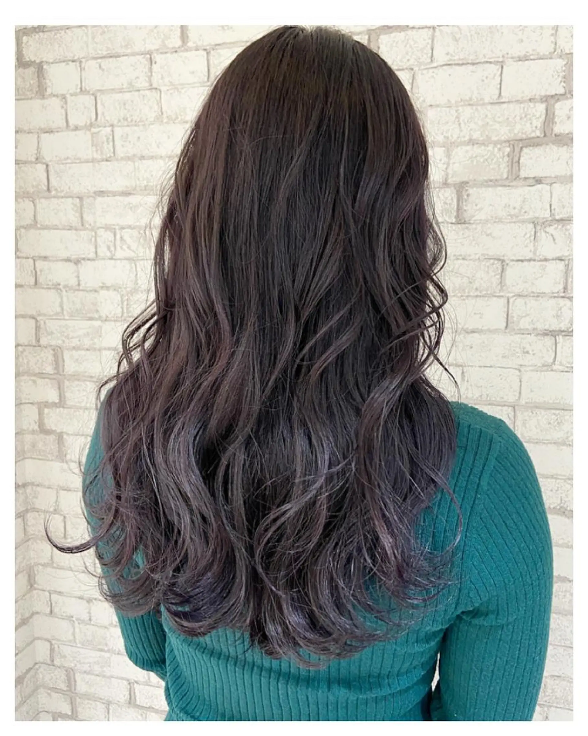 カラー バイオレットカラー ヘアカラー トリートメント 透明感カラー 松田晃代のヘアスタイル