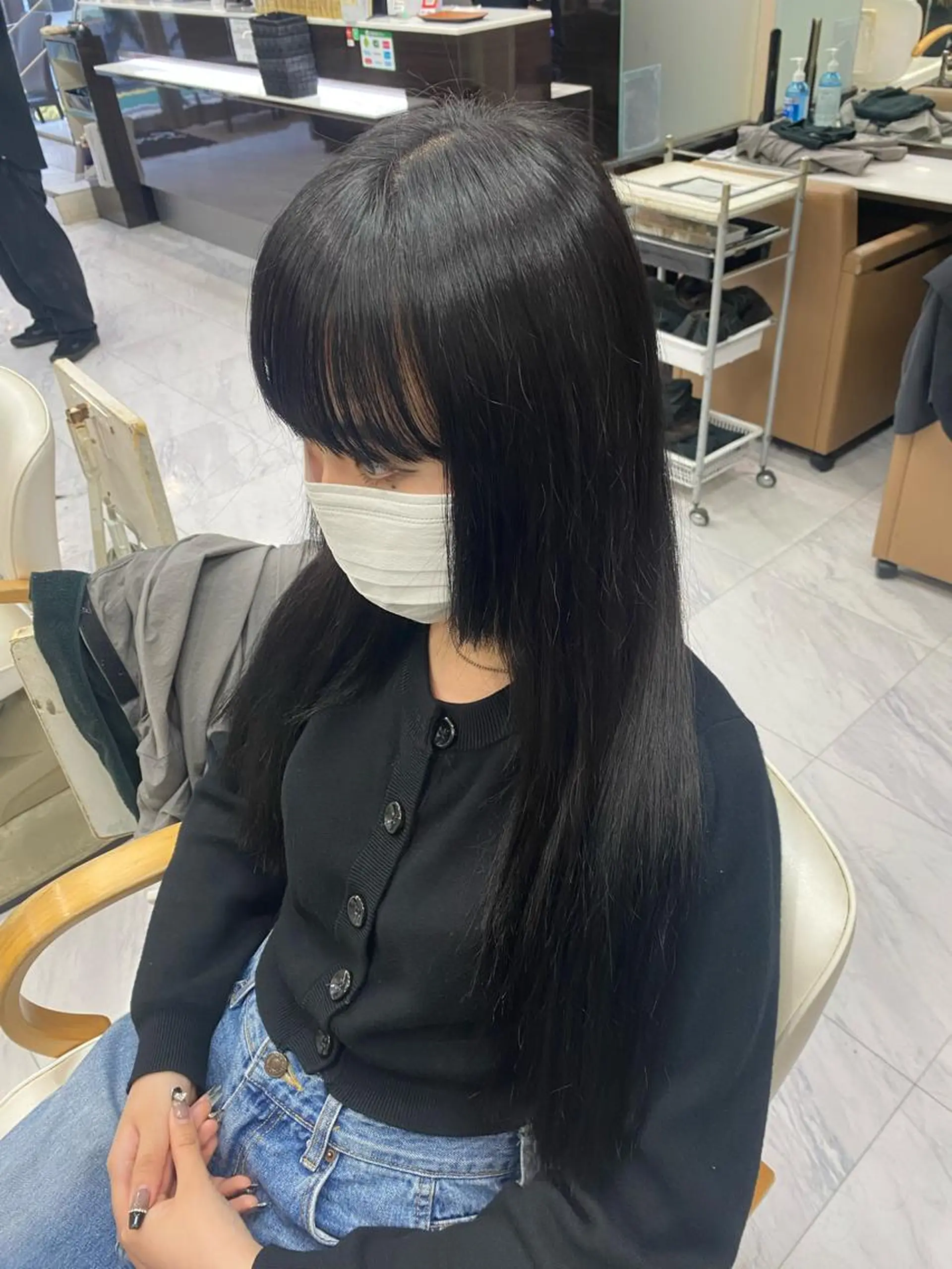 ロング レイヤーカット シャギー 目黒 碧人のヘアスタイル