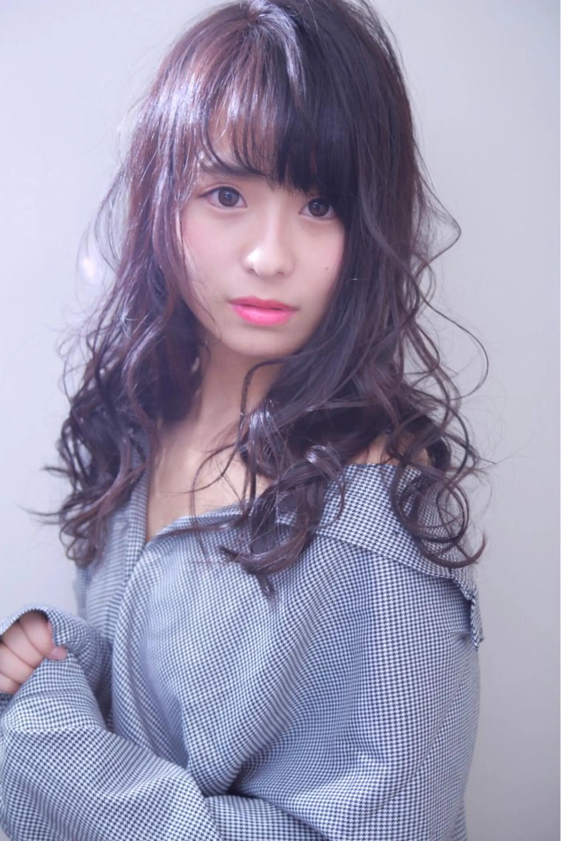 ロング 伊藤 裕貴のヘアスタイル