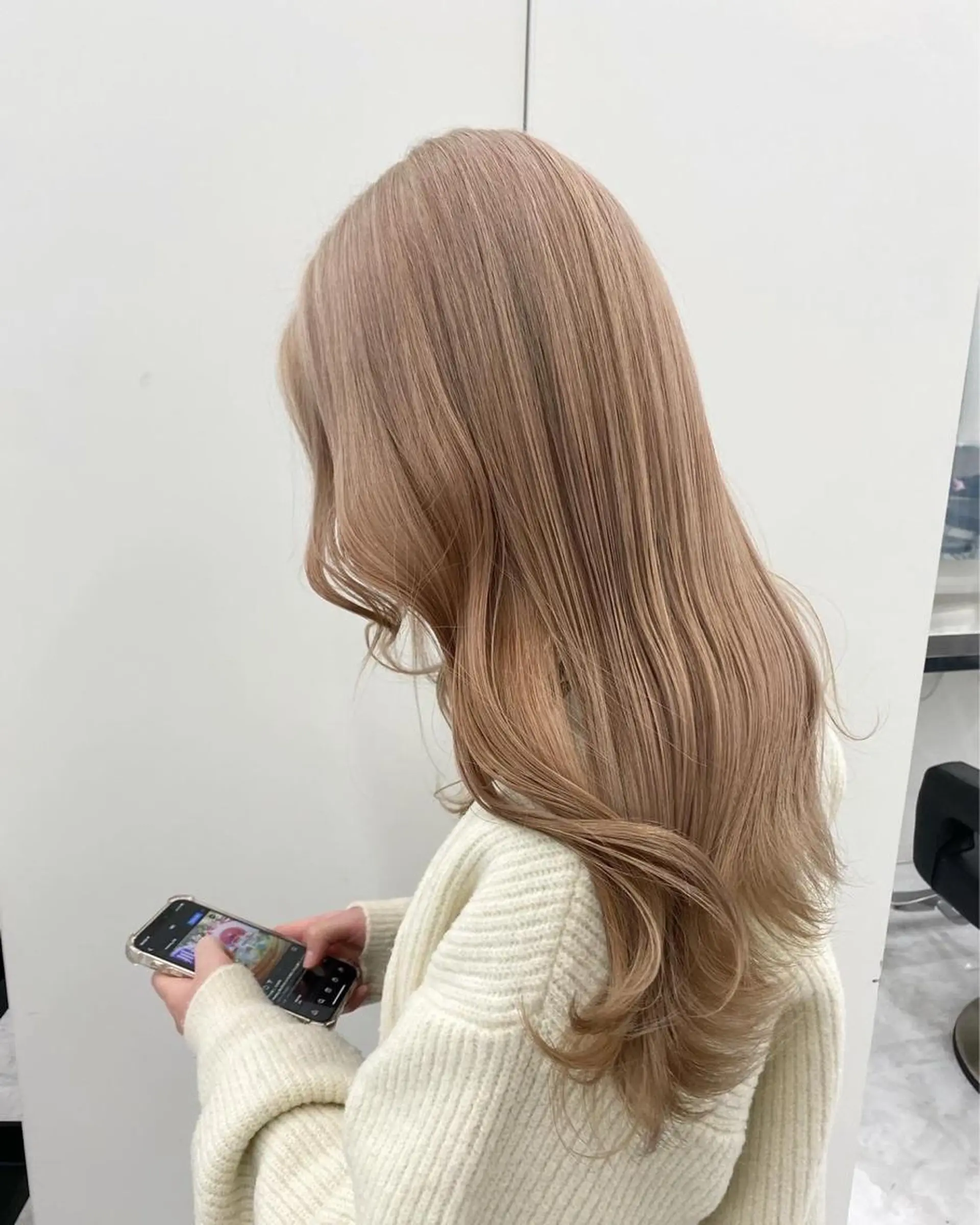 ロング カラー ヘアアレンジ トレンドモテカラー 🩷色落ちまで可愛くのヘアスタイル