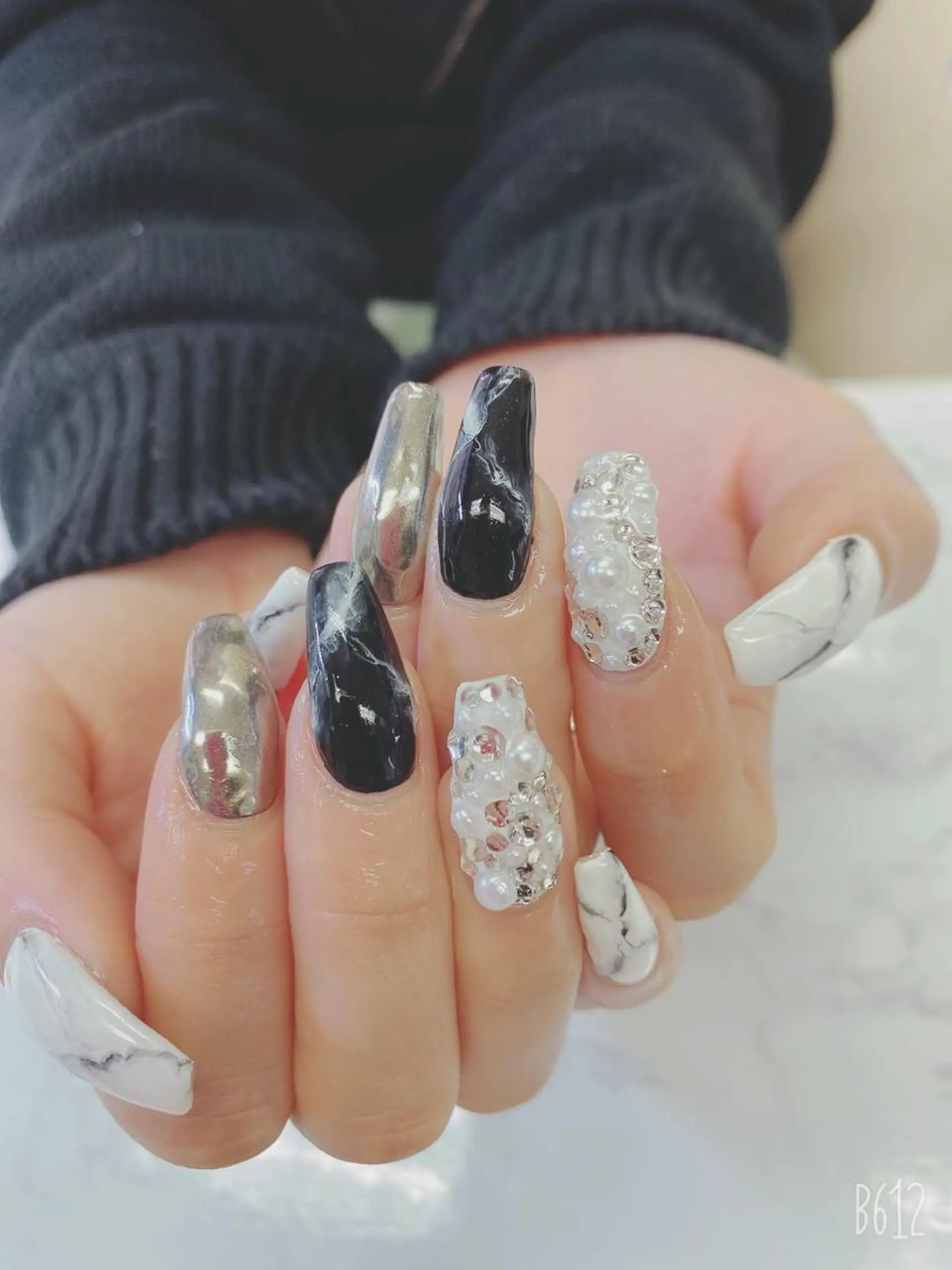 ミディアム ハンドネイル JNA認定講師🌸 RIEのネイルデザイン