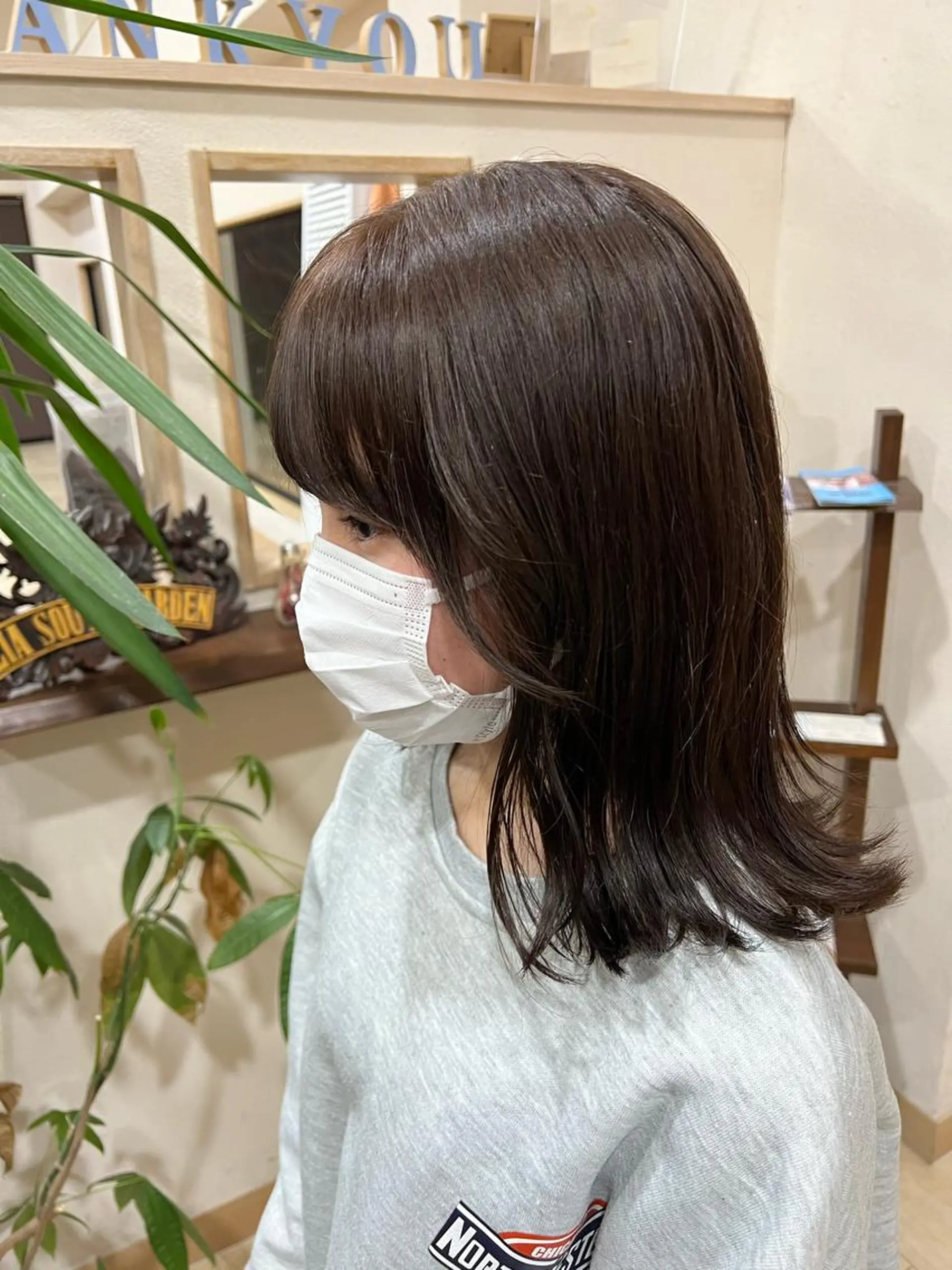 ミディアム カラー くびれヘア 韓国風ヘア カット ヘアカラー 仕上がり満足度 No.1池田篤史のヘアスタイル