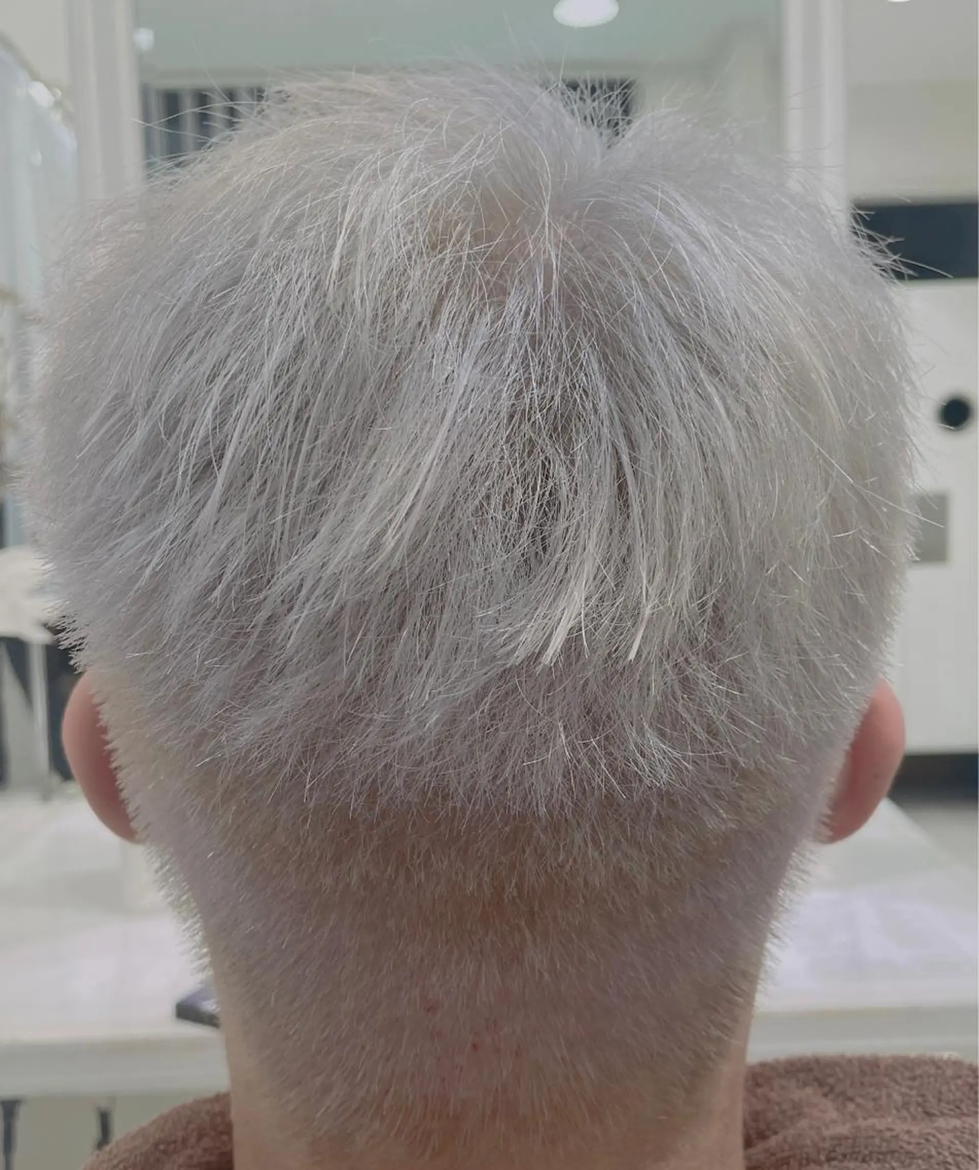 カラー メンズ カット ヘアカラー センターパート 川島爽楽のヘアスタイル