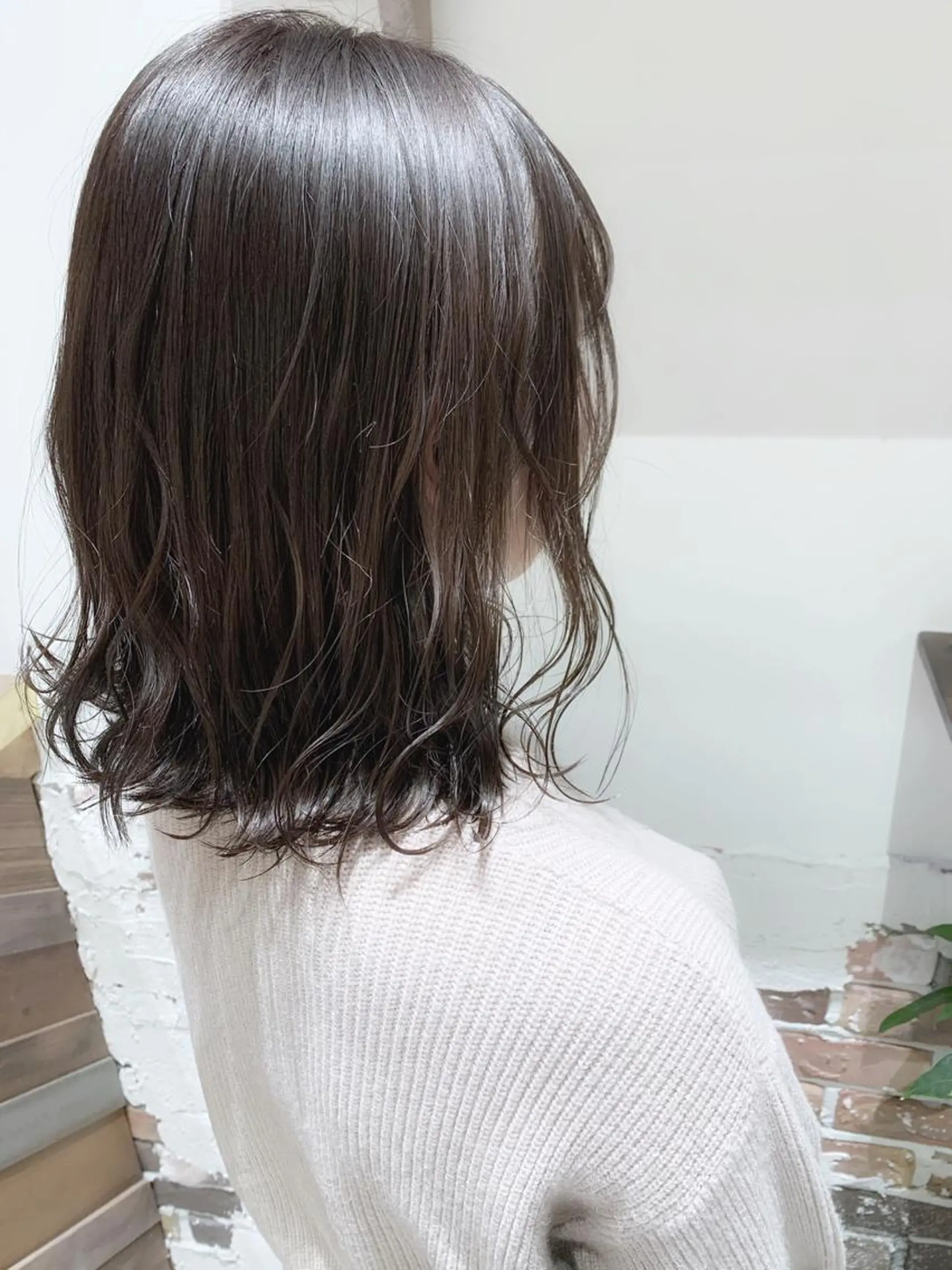 ミディアム 佐藤 ナルトのヘアスタイル
