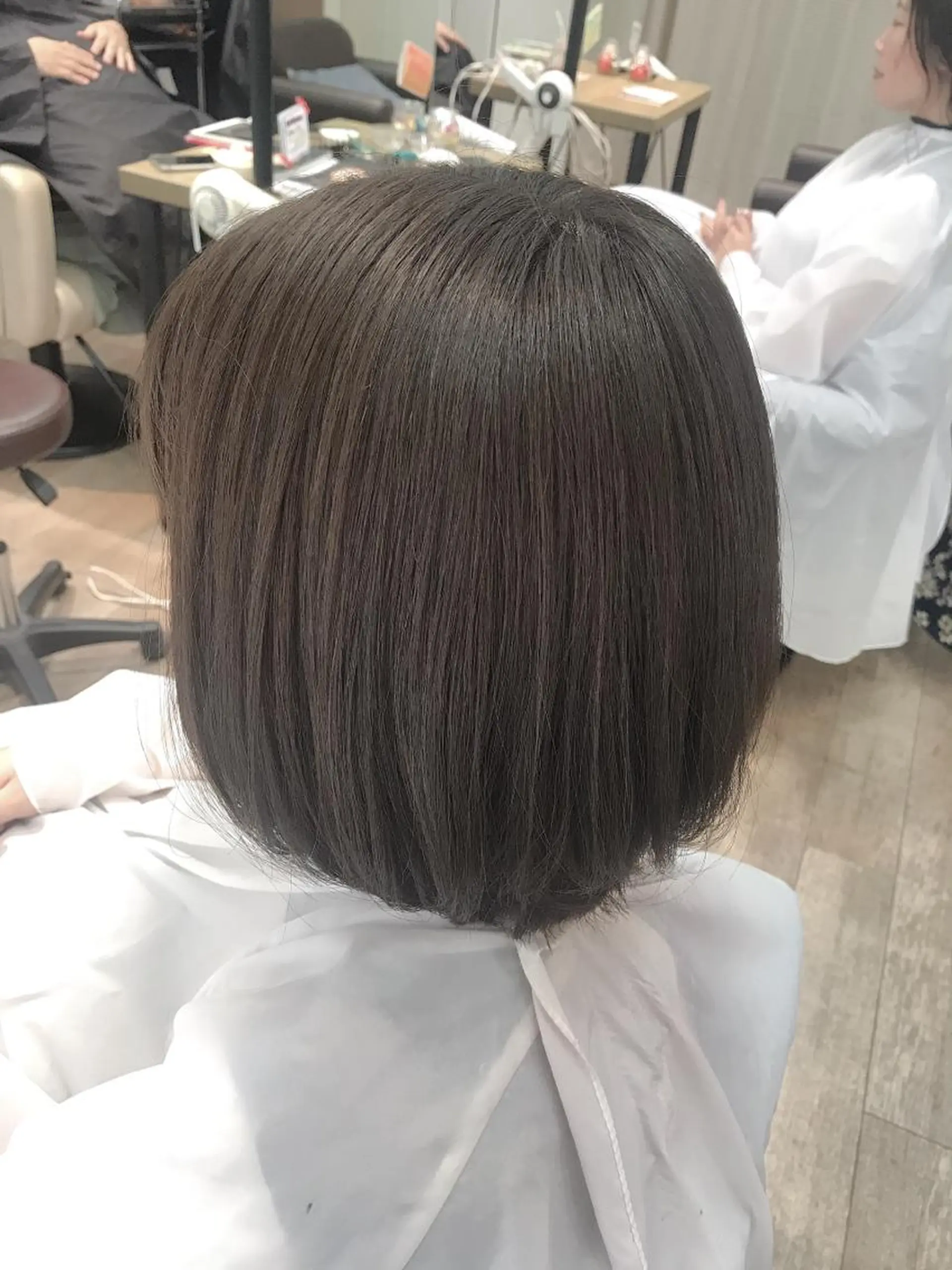 ショート カラー 【髪質改善 艶髪】 布川 莉穂のヘアスタイル