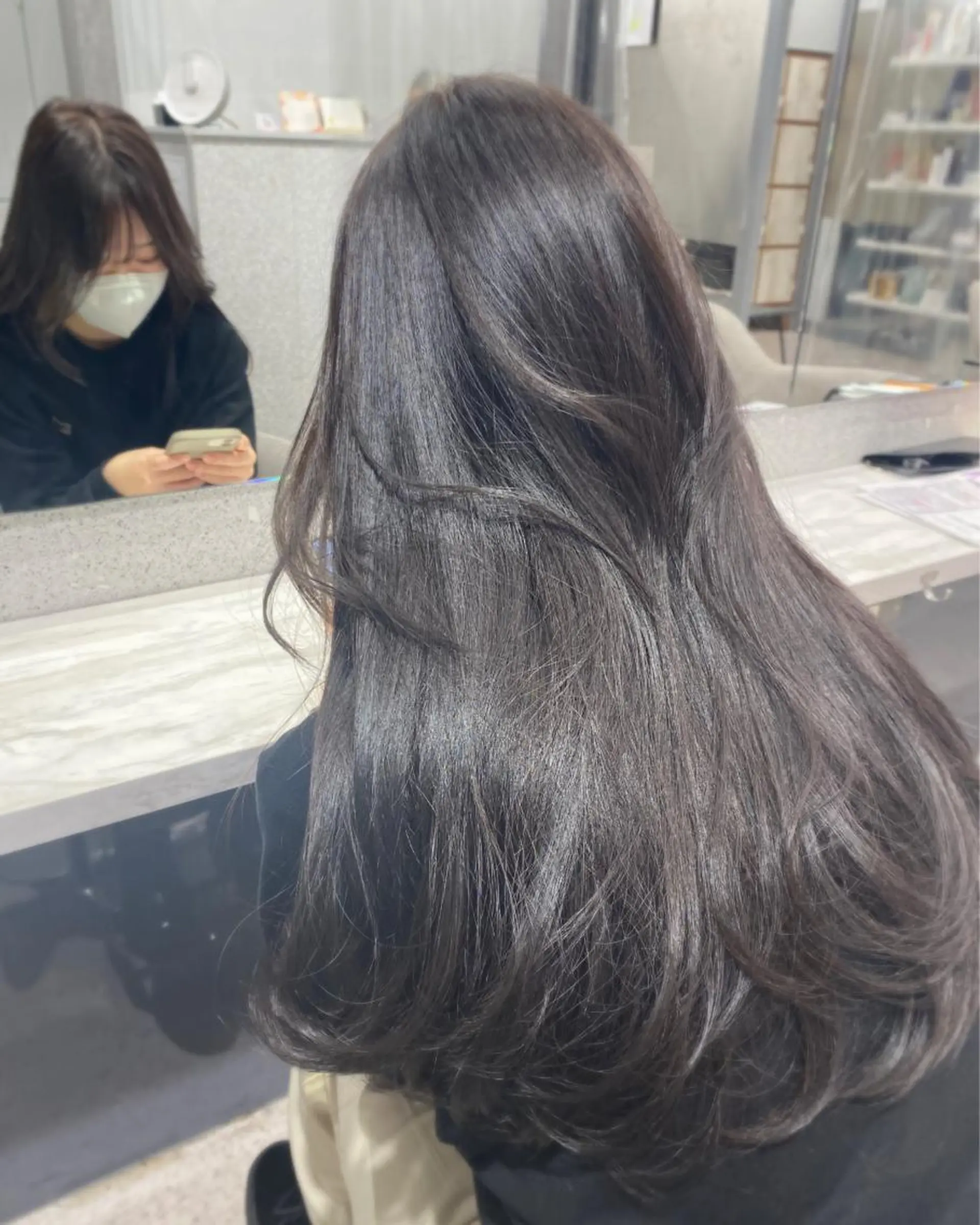 ロング 京都レイヤーカット/ 縮毛矯正/羽柴りくのヘアスタイル