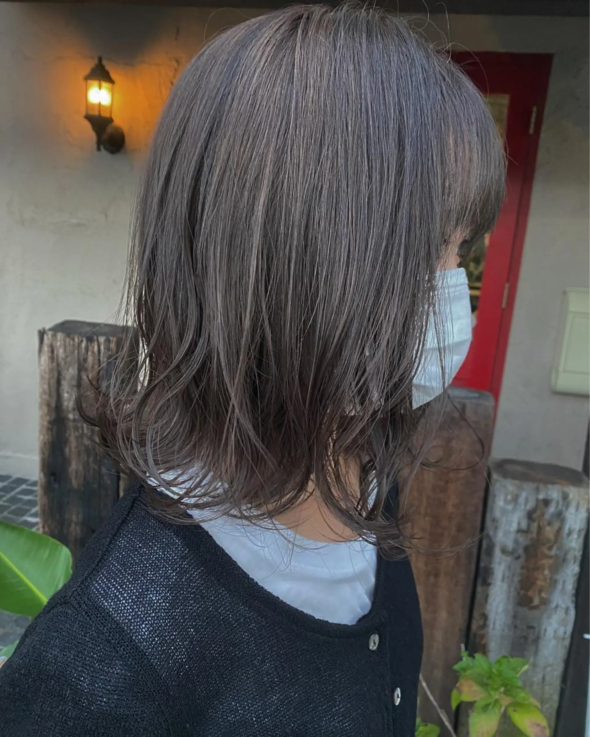 ミディアム STRAAL所属・M. YURIのヘアスタイル