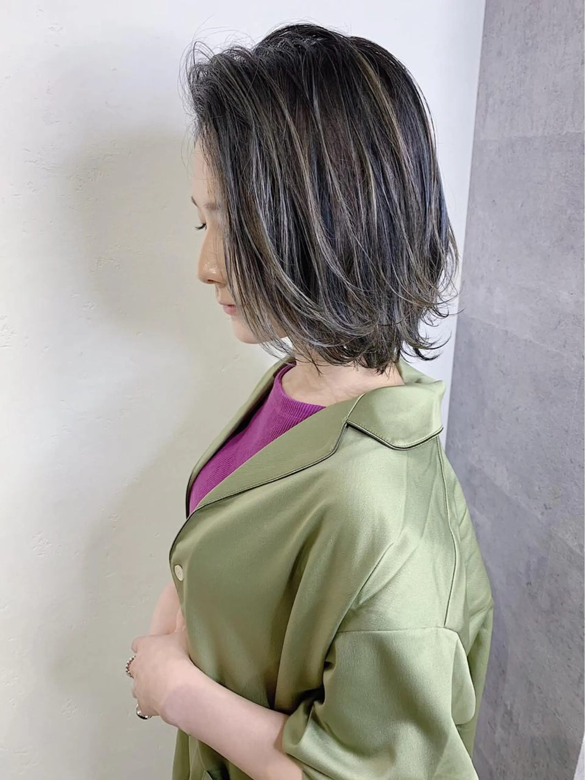 ショート カラー _WHITE＋ 南海難波店のヘアスタイル