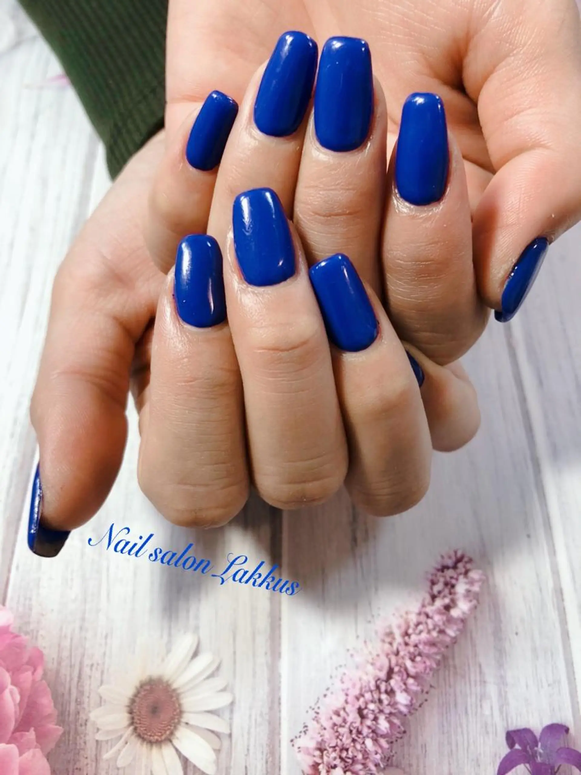 ネイル ブルー ワンカラーネイル Lakkus T－CHIのネイルデザイン
