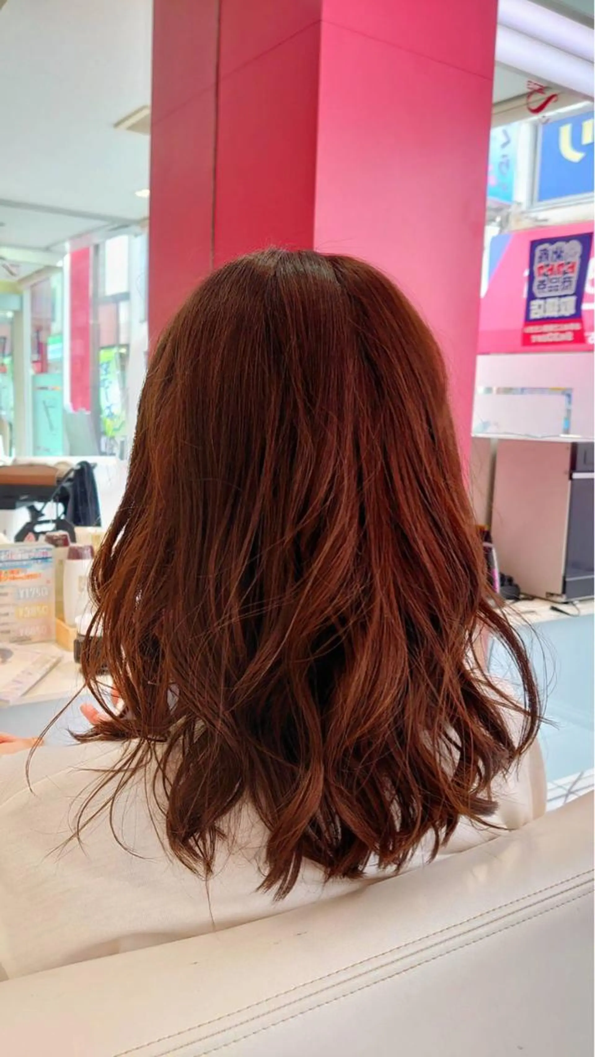 セミロング カラー 仲村 友孝のヘアスタイル