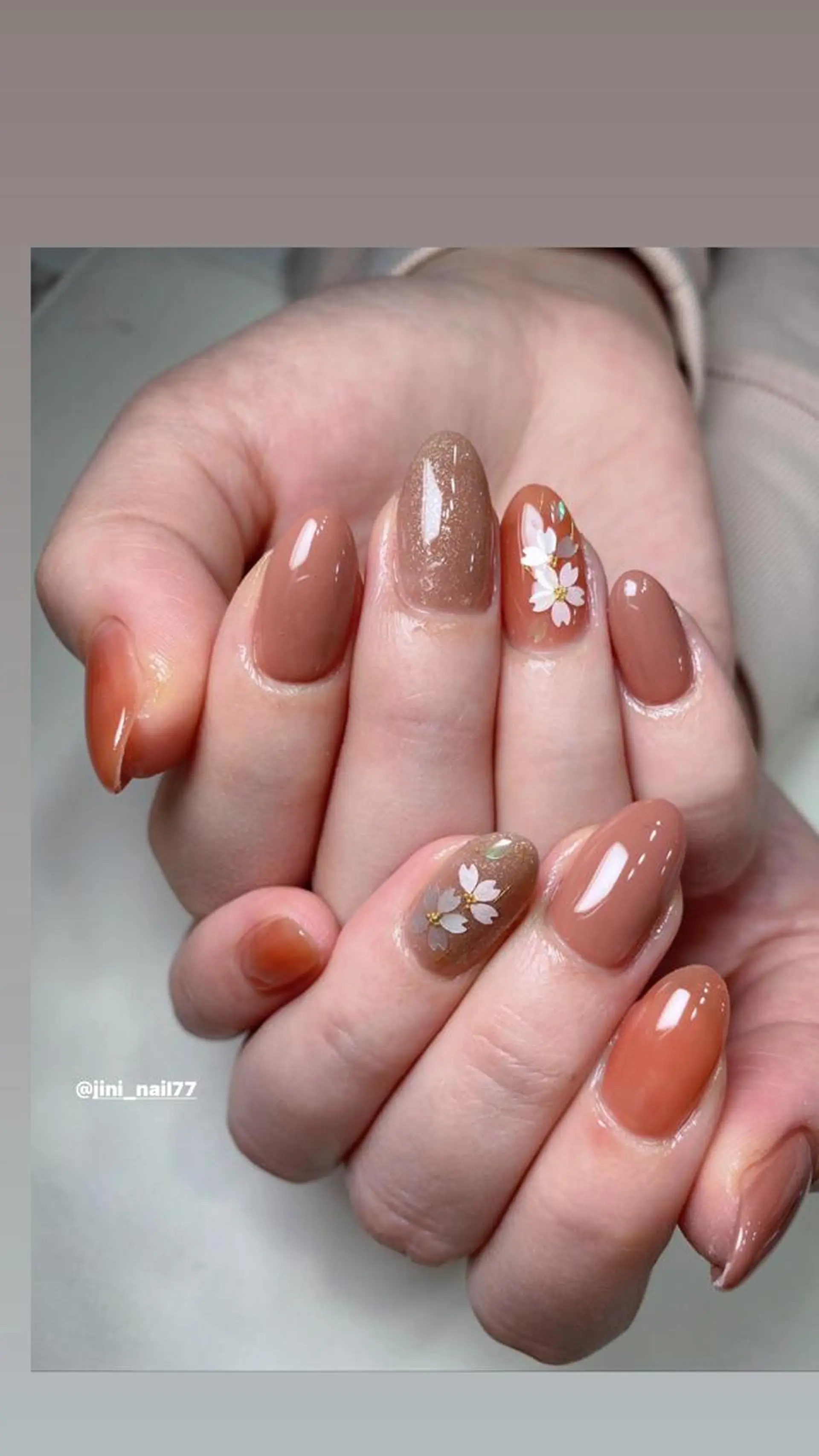ネイル JINI NAIL所属・ジニ ネイルのネイルデザイン