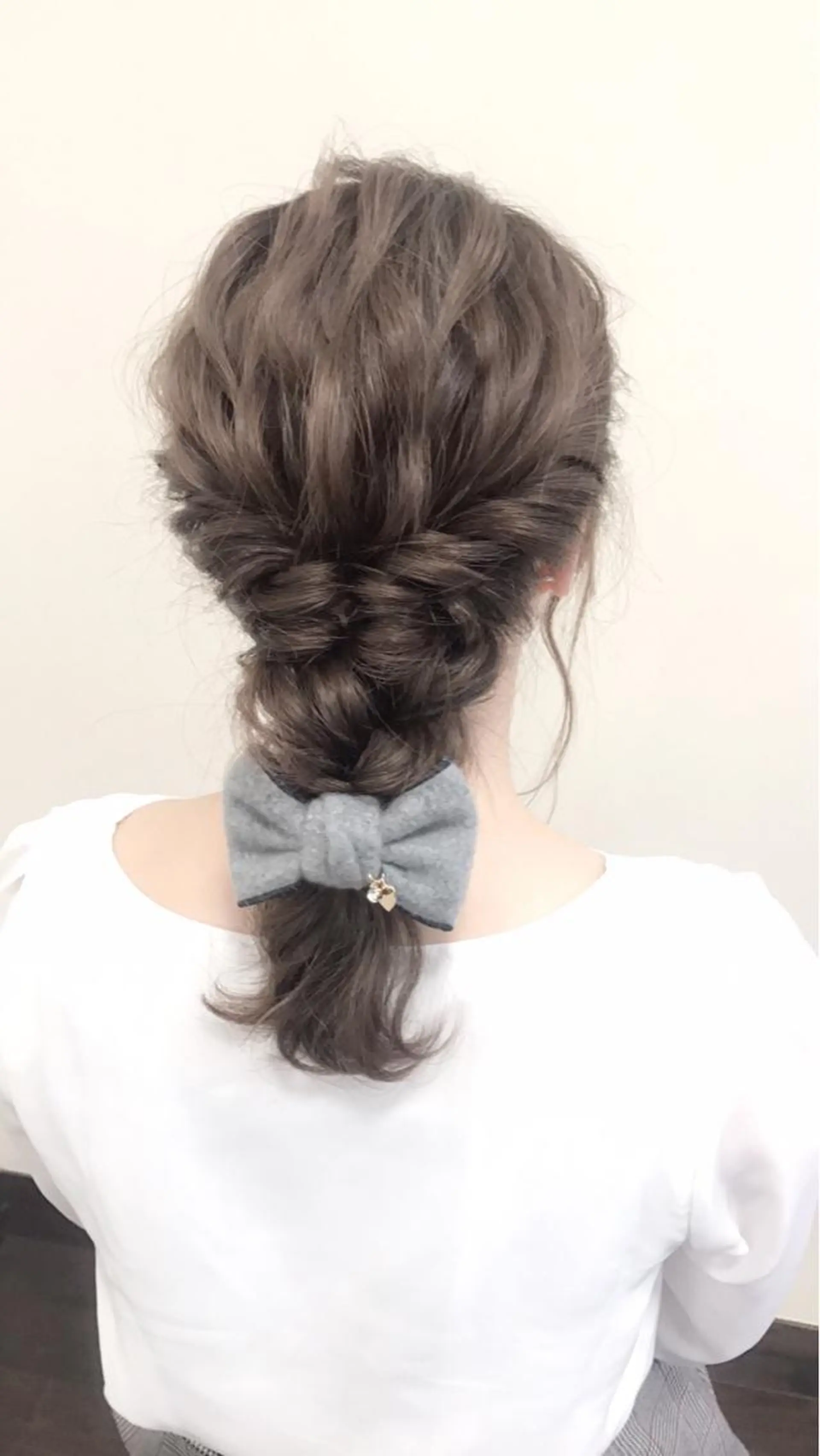 セミロング ヘアアレンジ ヘアセット 沢田 瞳のヘアスタイル