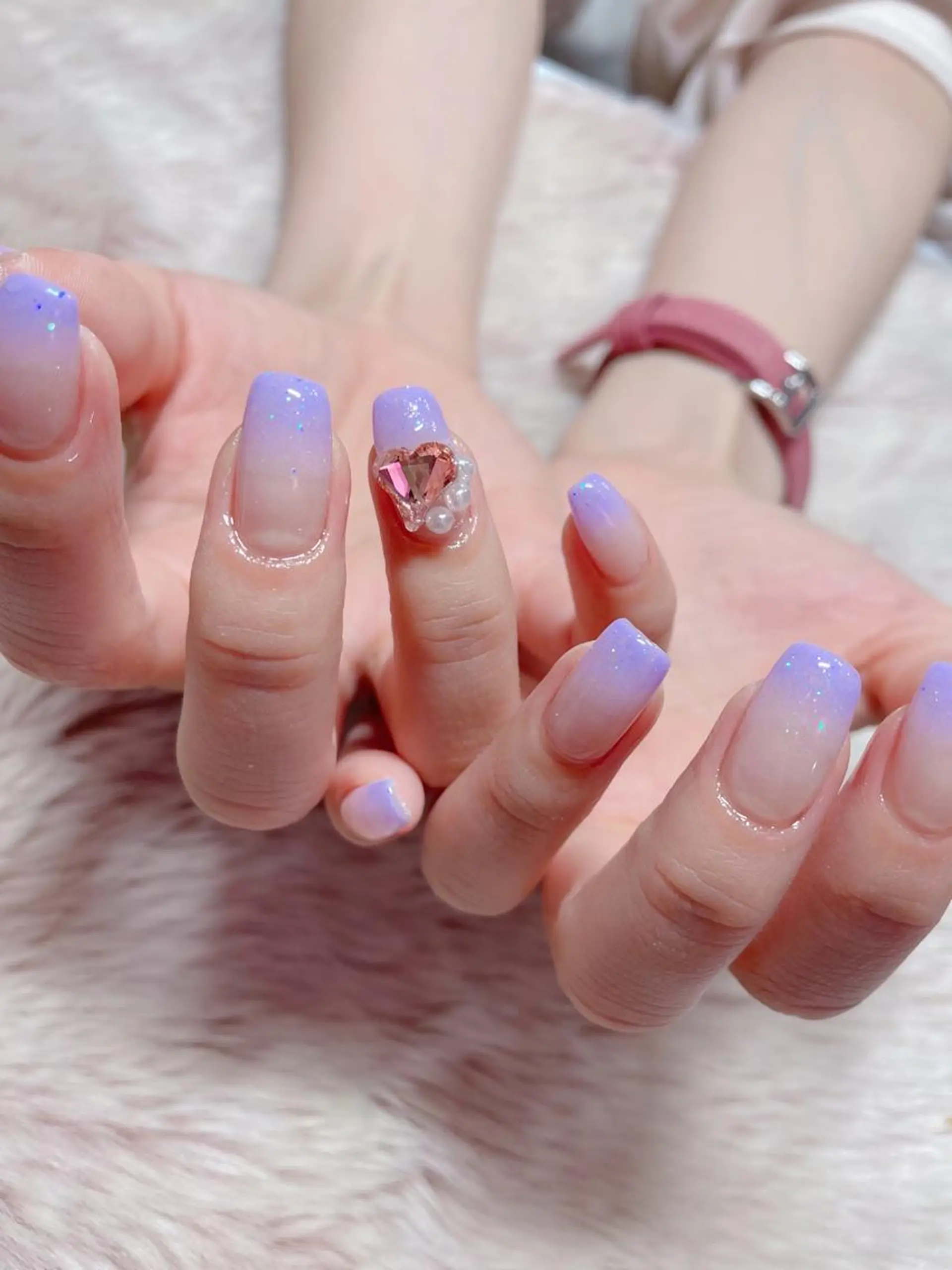 ネイル ハンドネイル オーナーネイリスト MAKIのネイルデザイン